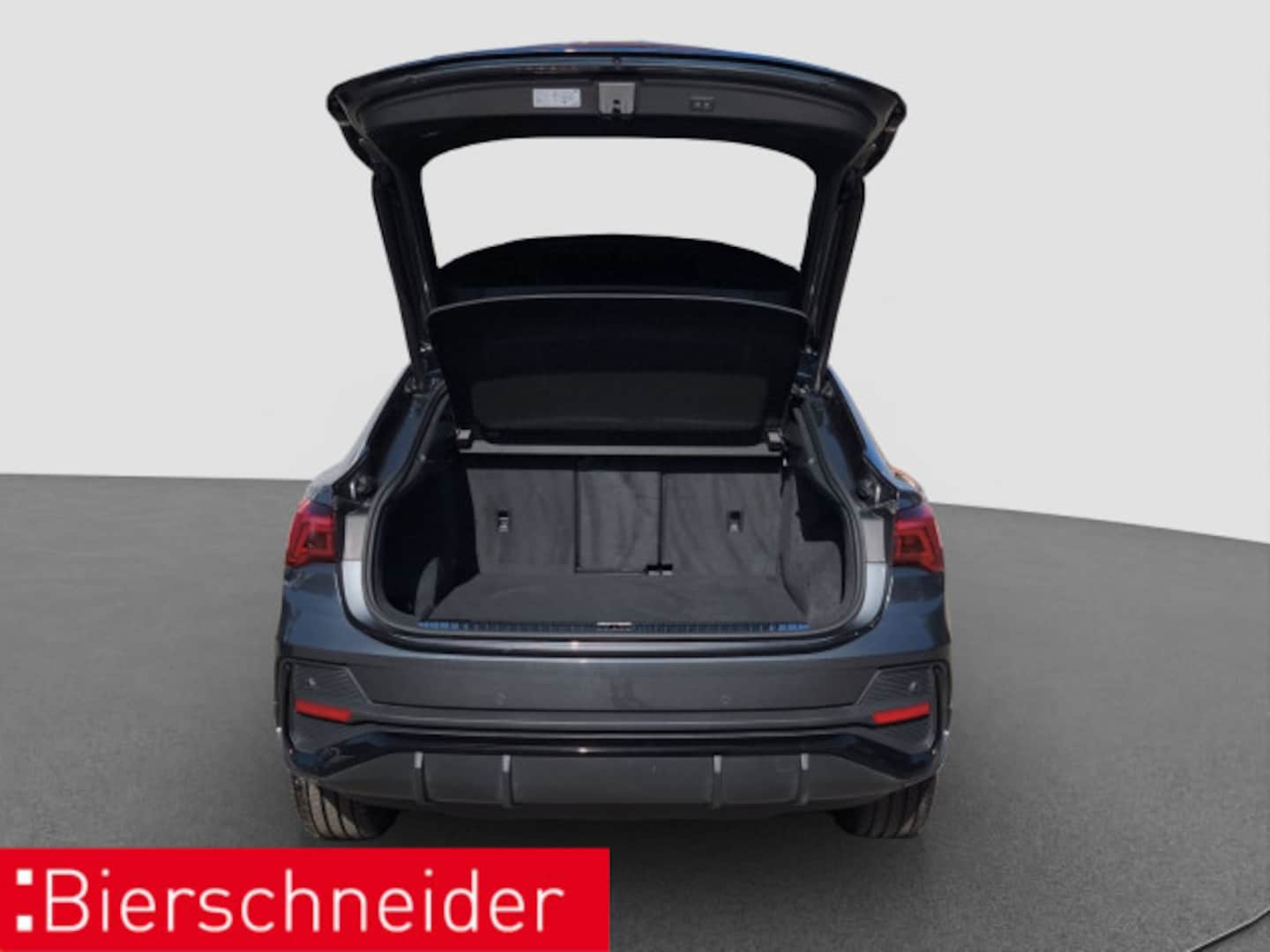 Bild über Audi Q3 Sportback S line 45 TFSI quattro S tronic - für weitere Informationen kontaktieren Sie den Audi Partner