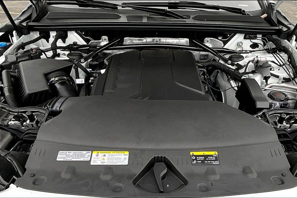 2025 Audi Q5 Premium Plus - Photo 12