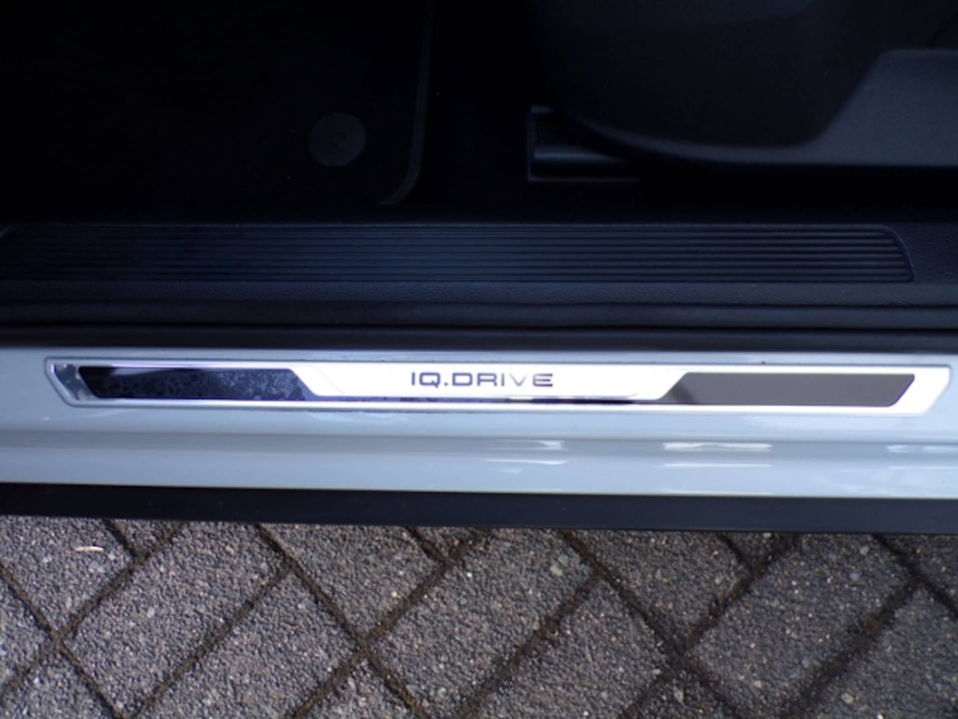 Volkswagen T-Roc IQ.DRIVE