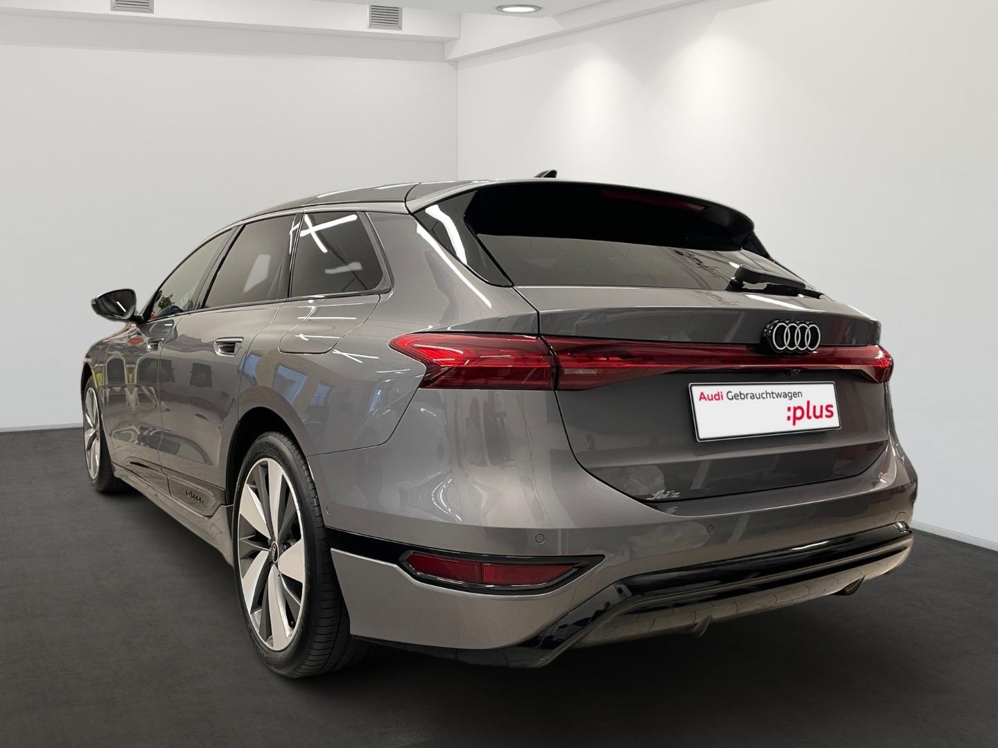 Bild über Audi A6 Avant e-tron e-tron - für weitere Informationen kontaktieren Sie den Audi Partner