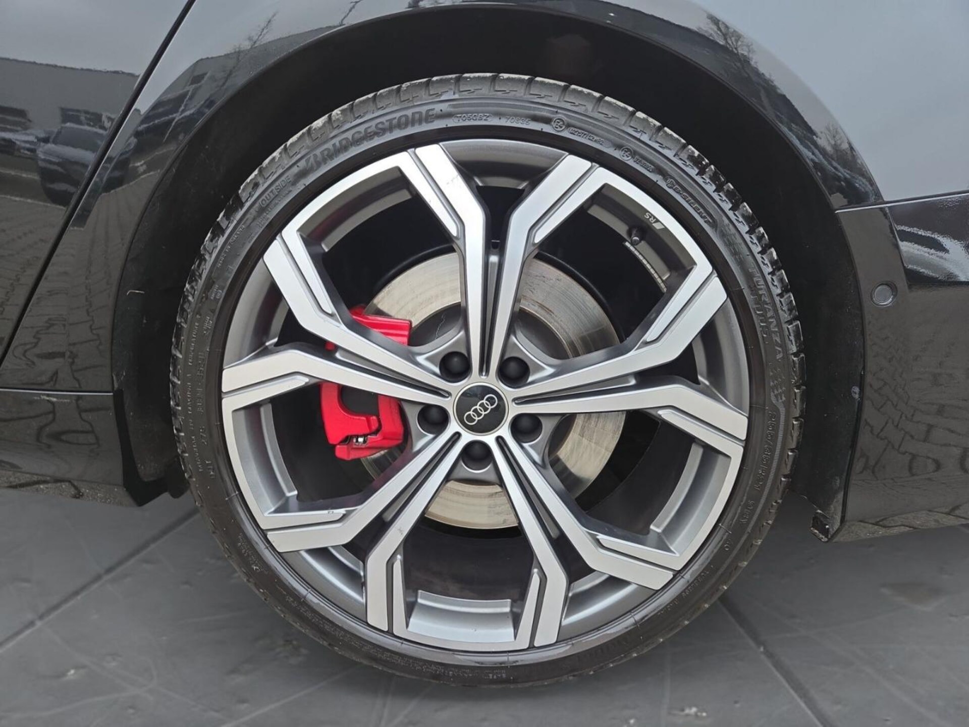 Audi S6 Avant