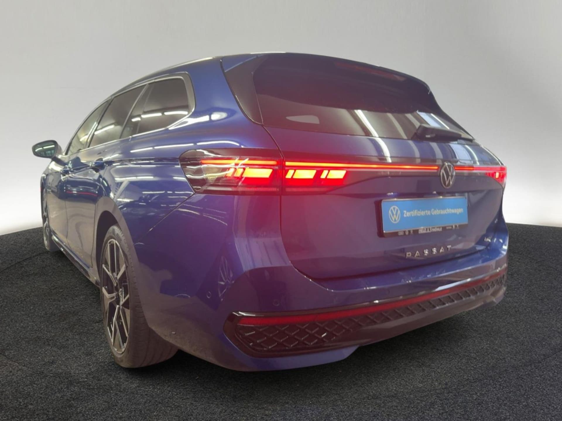 Volkswagen Passat R-Line