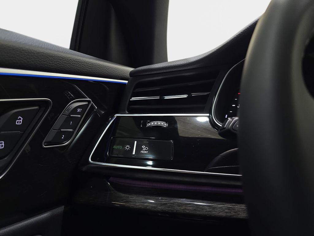 2026 Audi Q8 Premium Plus - Photo 25
