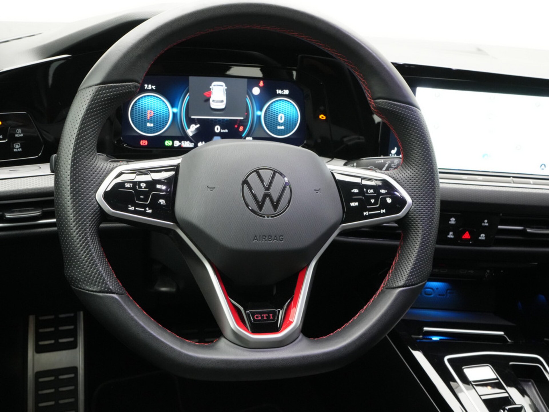 Volkswagen Golf GTI