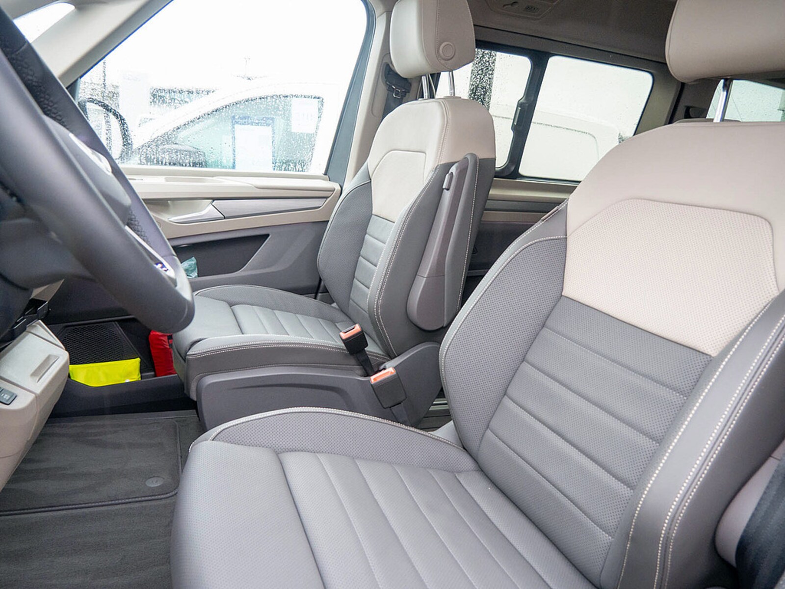 Volkswagen Multivan Langversion – Bild 23