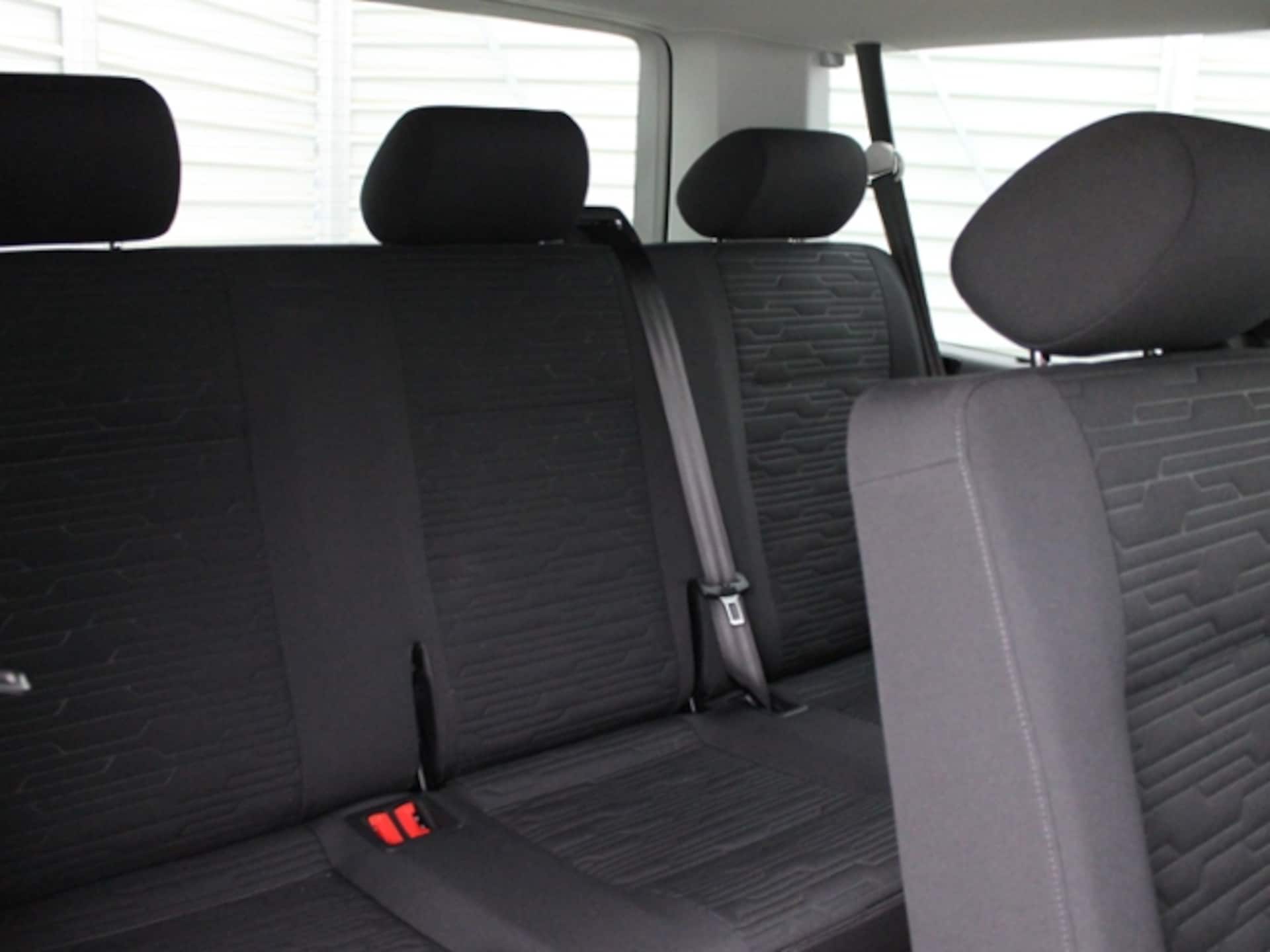 Volkswagen T6.1 Caravelle kurzer Radstand Comfortline