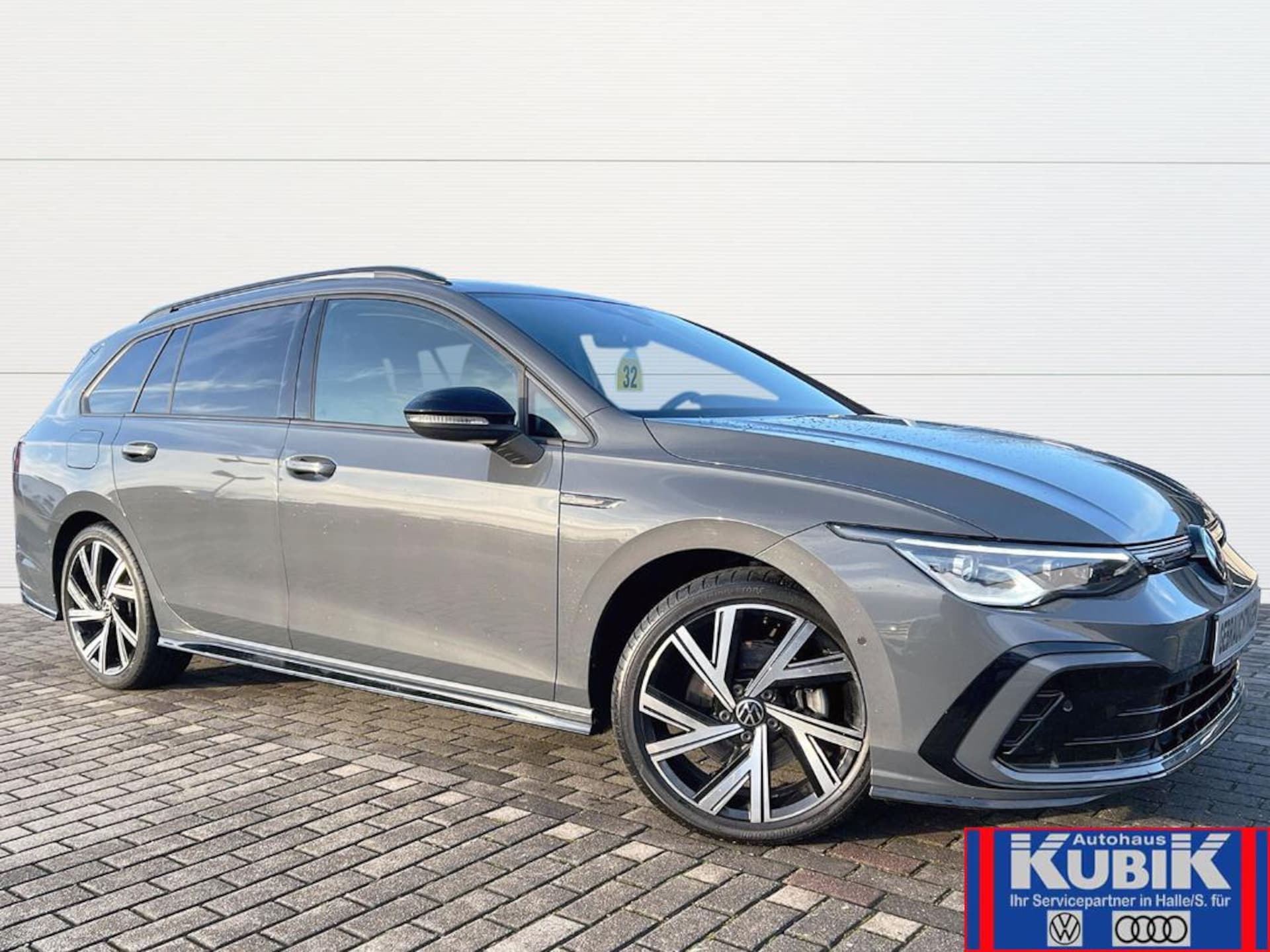 Volkswagen Golf Variant R-Line