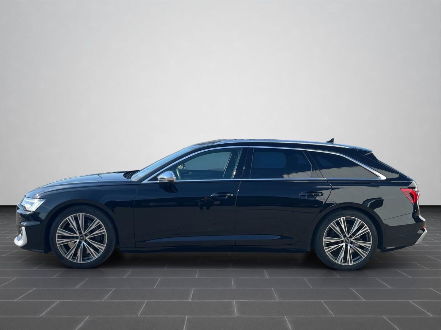 Bild über Audi S6 Avant TDI quattro tiptronic - für weitere Informationen kontaktieren Sie den Audi Partner
