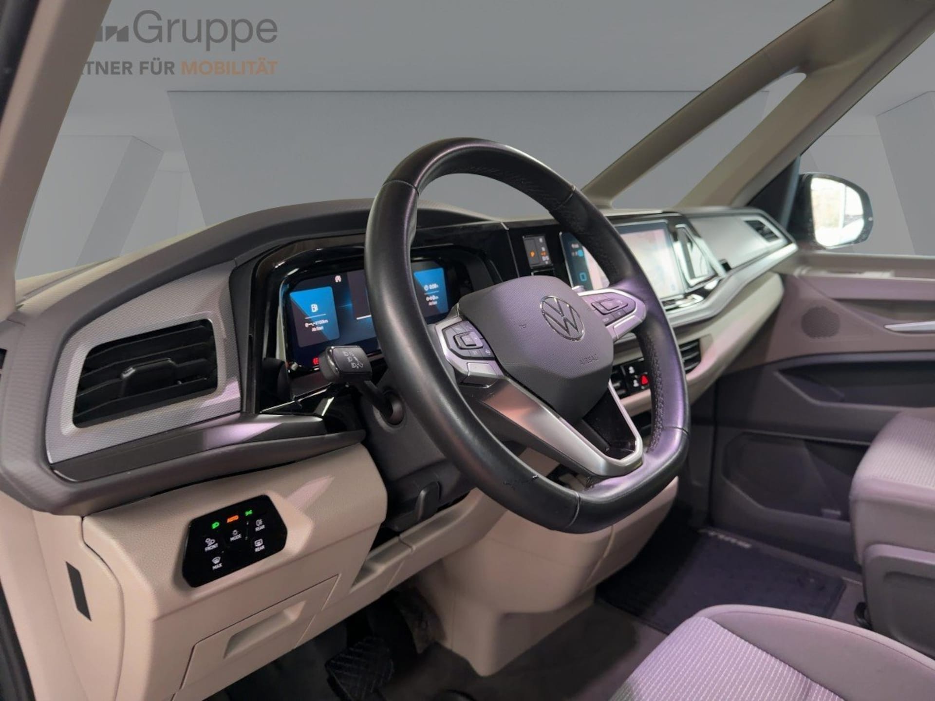Volkswagen Multivan Basis-Modell