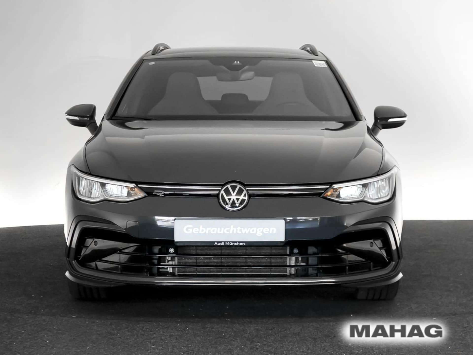 Volkswagen Golf Variant R-Line
