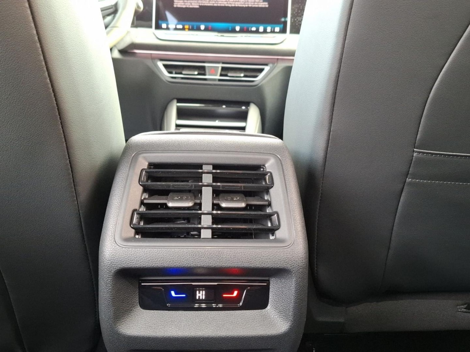 Volkswagen Tiguan – Bild 10
