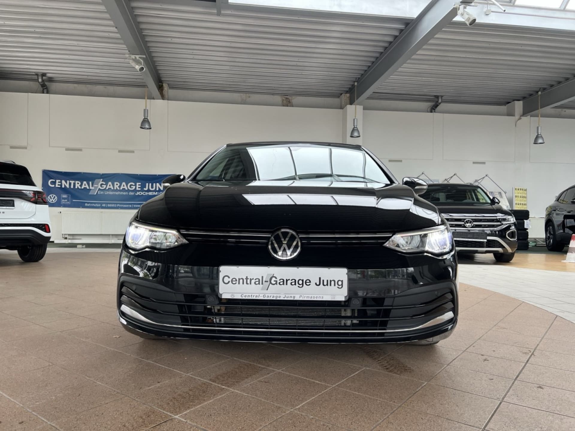 Volkswagen Golf Active