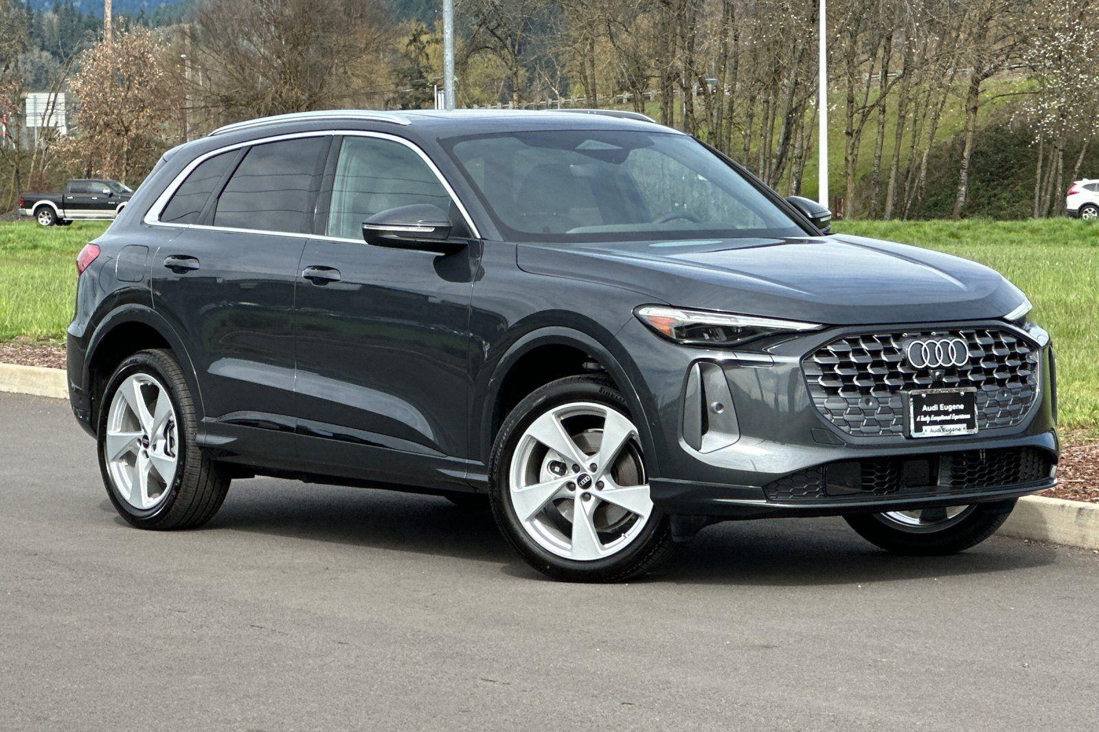 2025 Audi Q5 40 Premium Plus's photo
