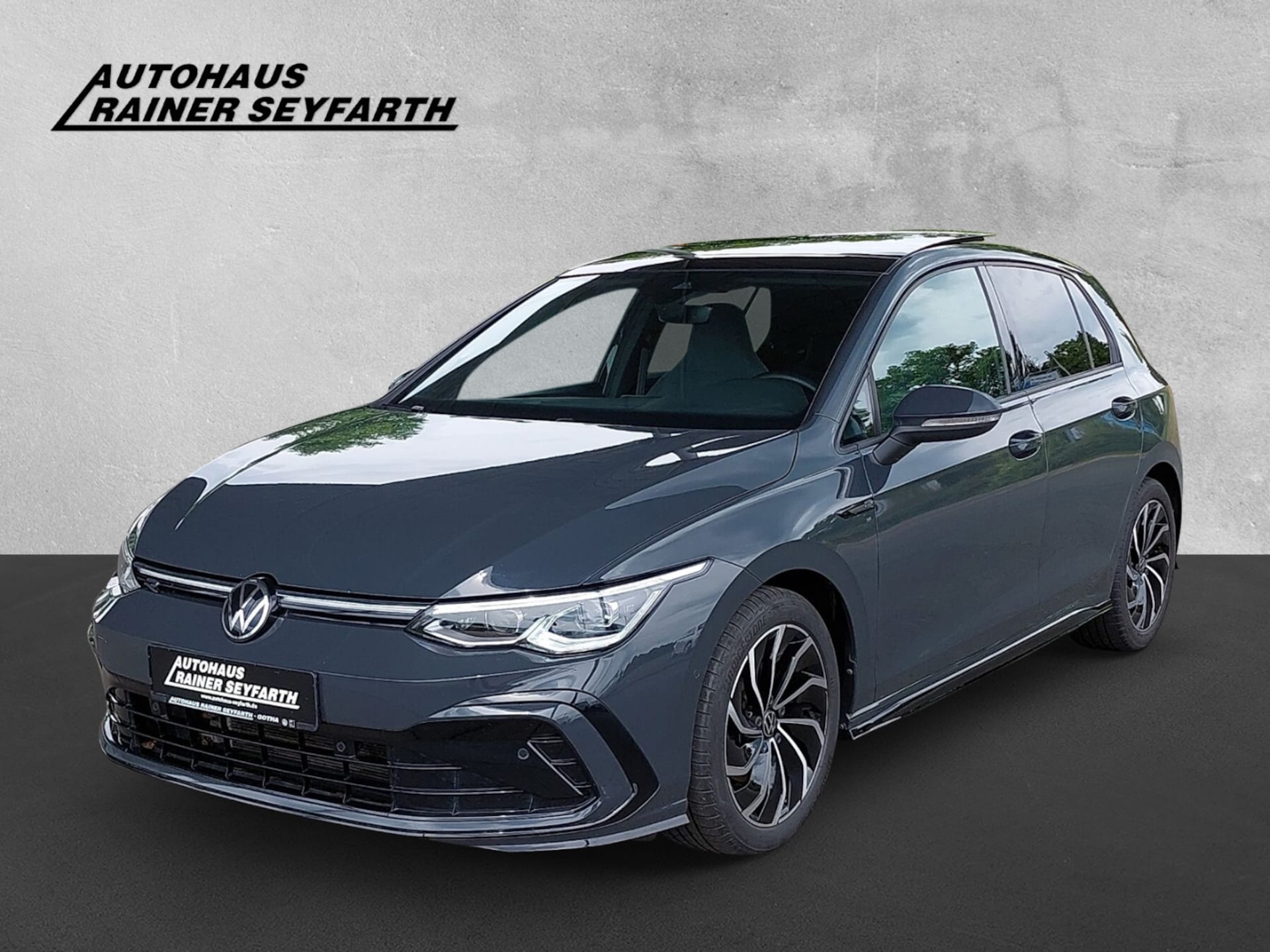 Volkswagen Golf R-Line
