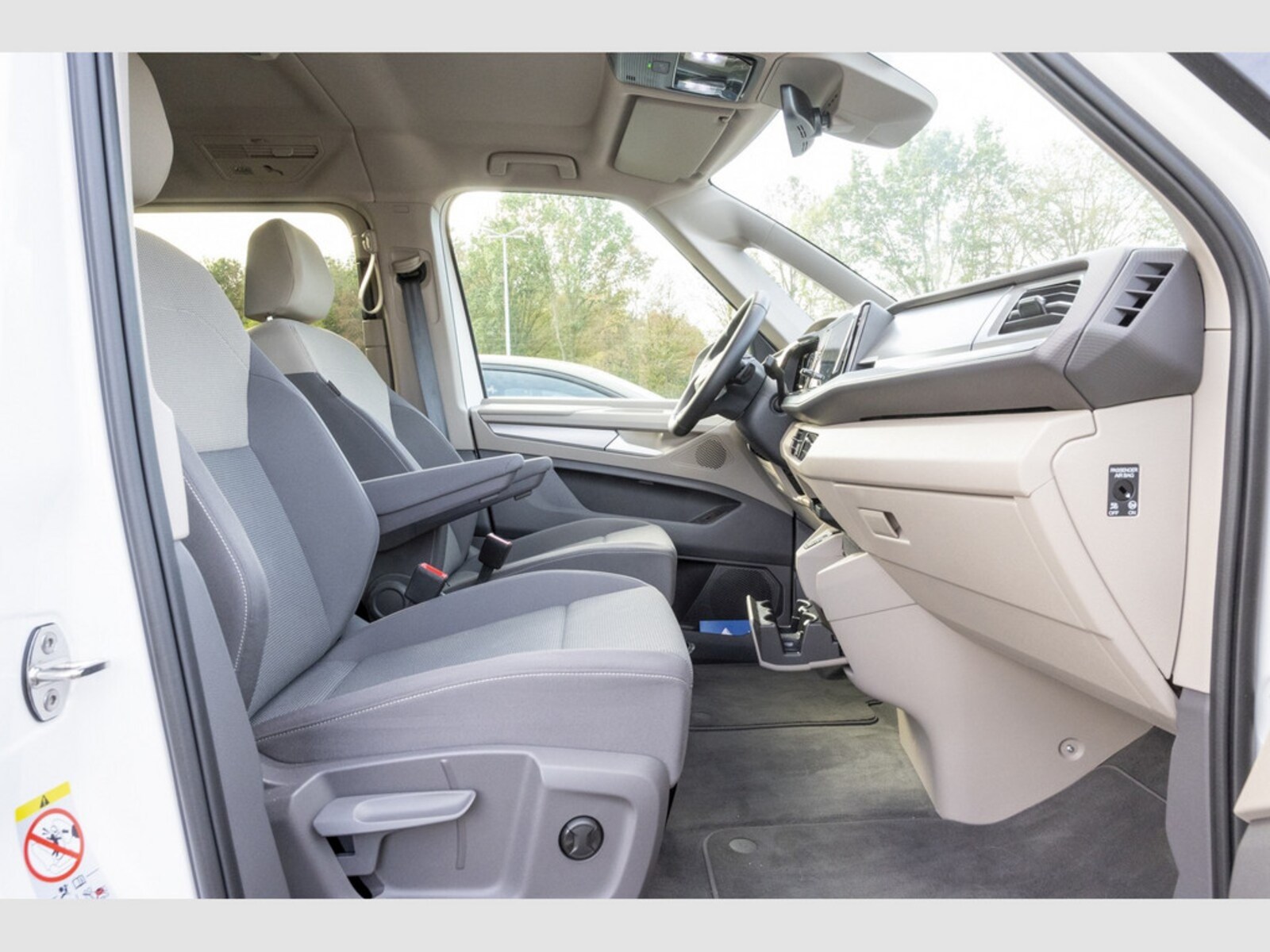 Volkswagen Multivan – Bild 7