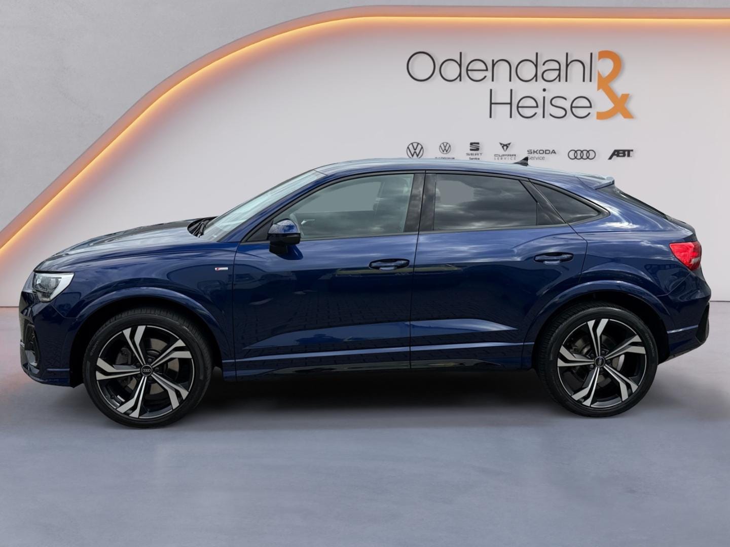 Bild über Audi Q3 Sportback S line 40 TFSI quattro S tronic - für weitere Informationen kontaktieren Sie den Audi Partner