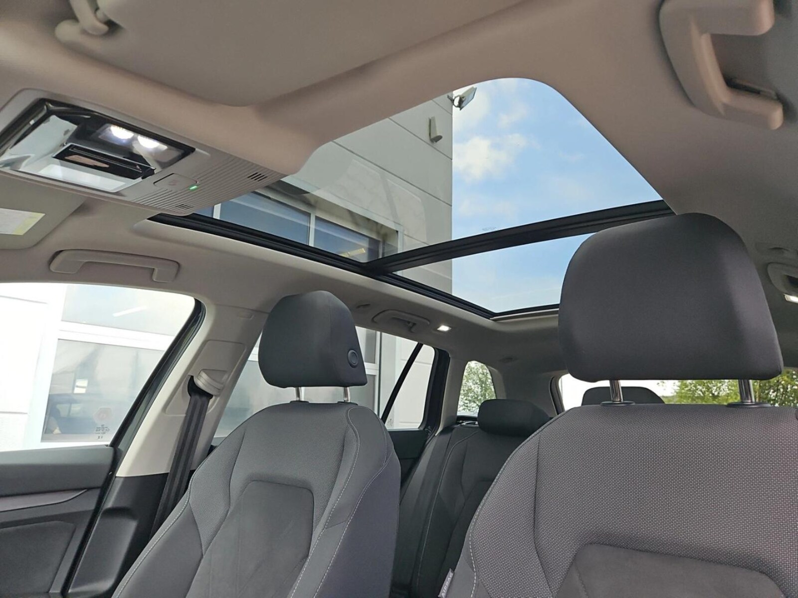 Volkswagen Golf Variant – Bild 24