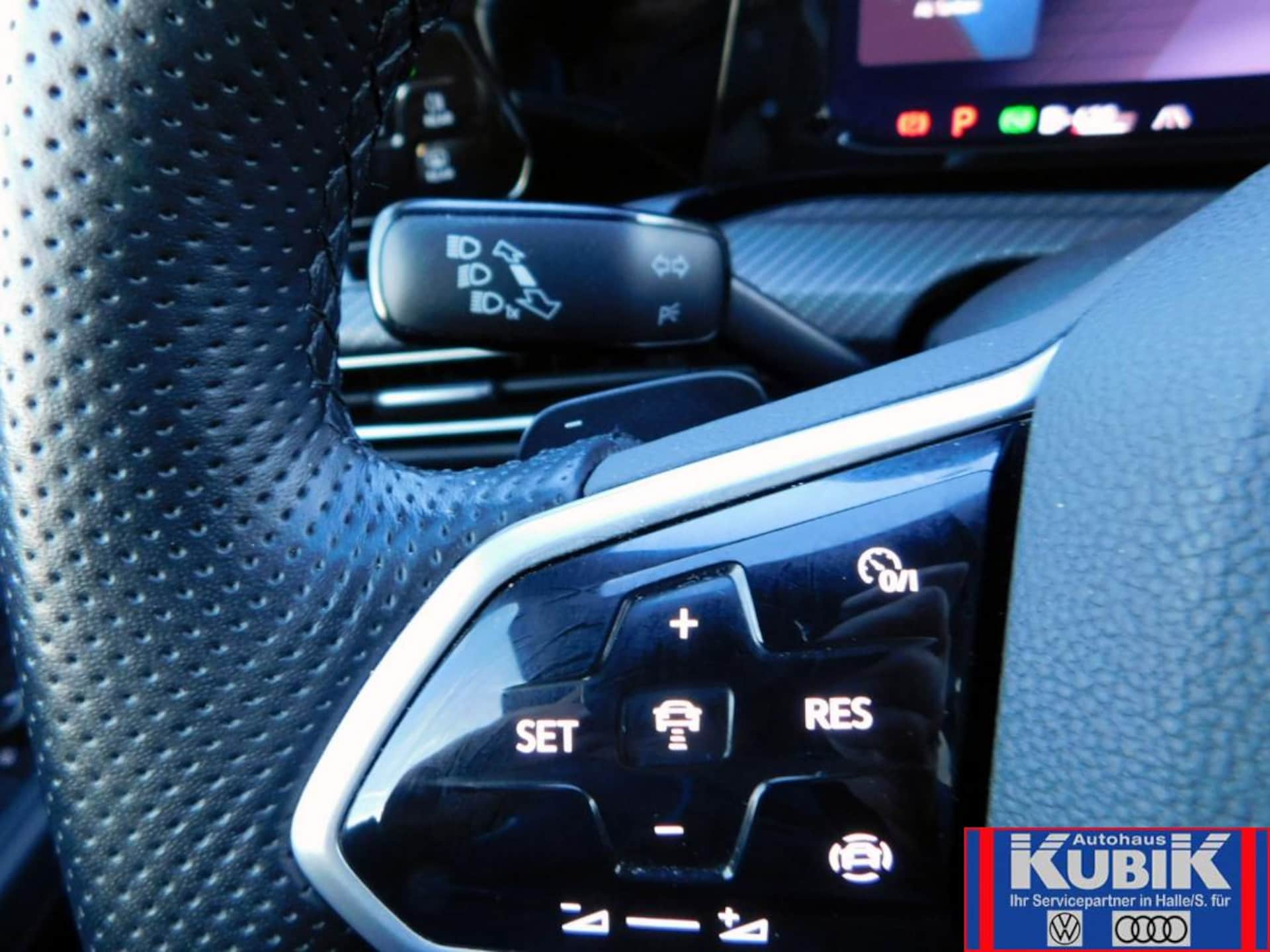 Volkswagen Golf Variant R-Line