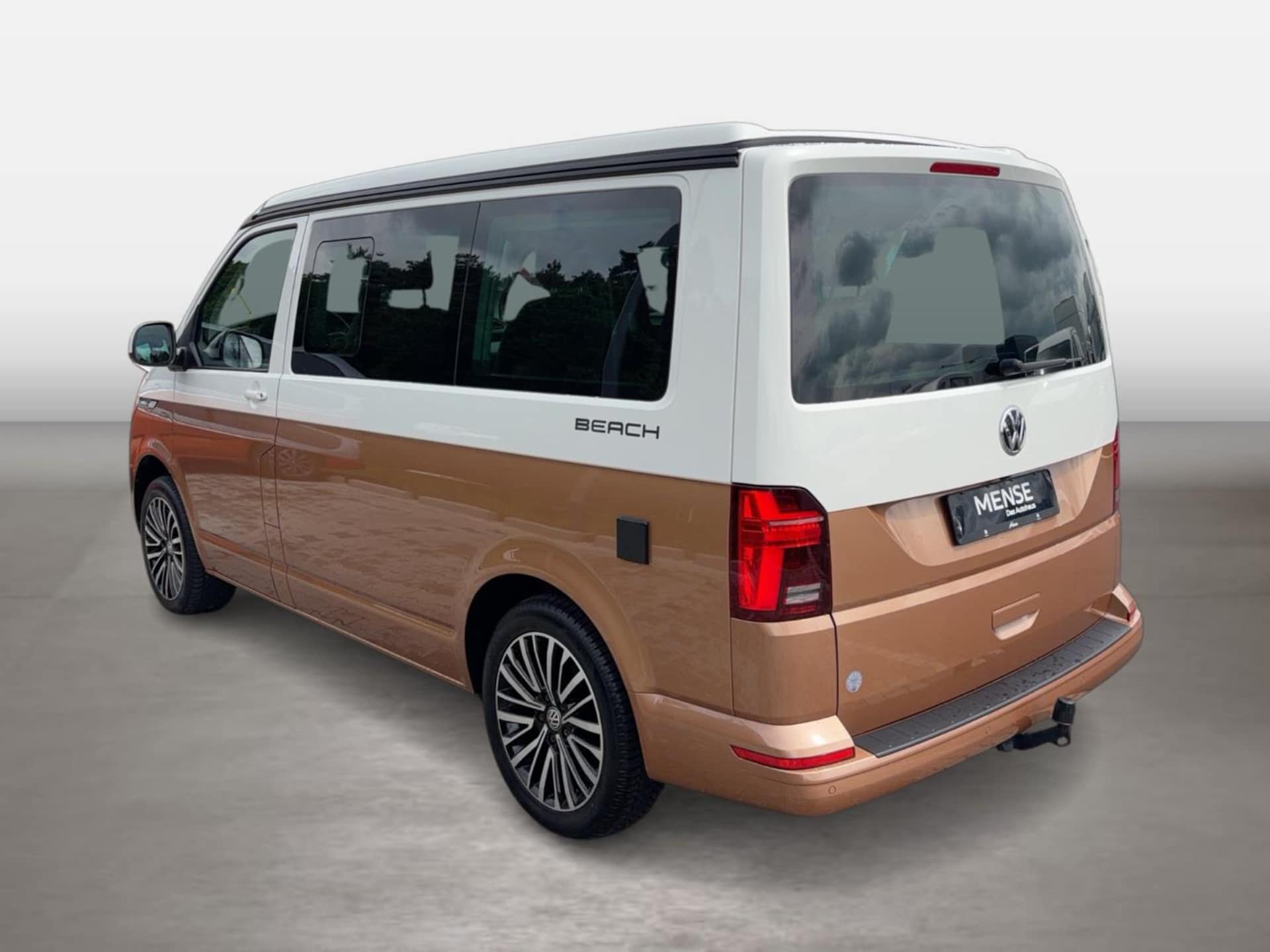 Volkswagen T6.1 California Beach