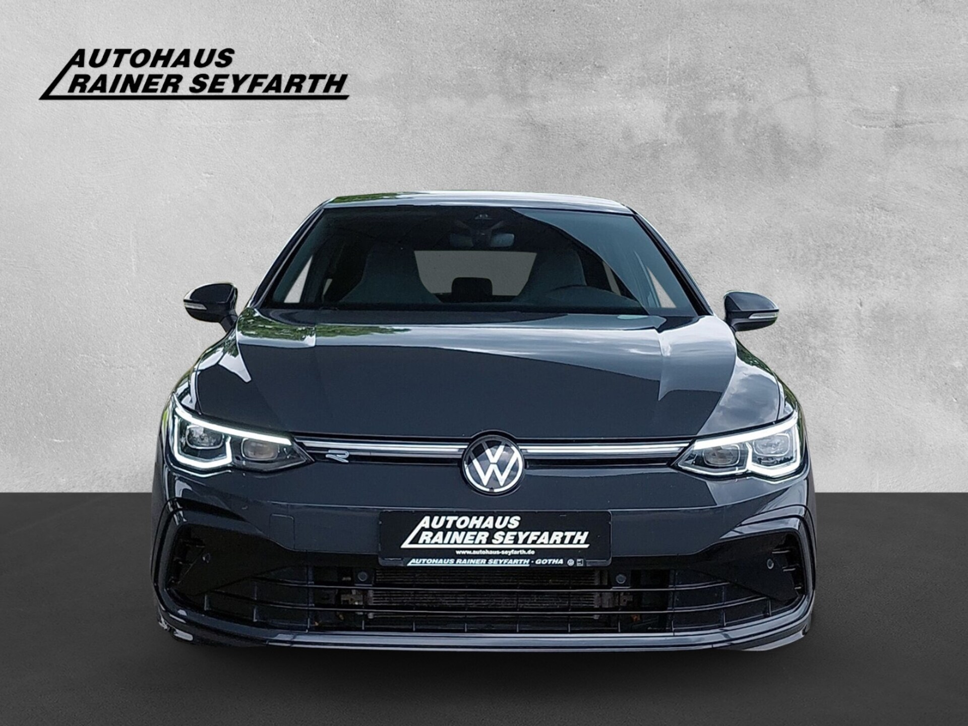 Volkswagen Golf R-Line