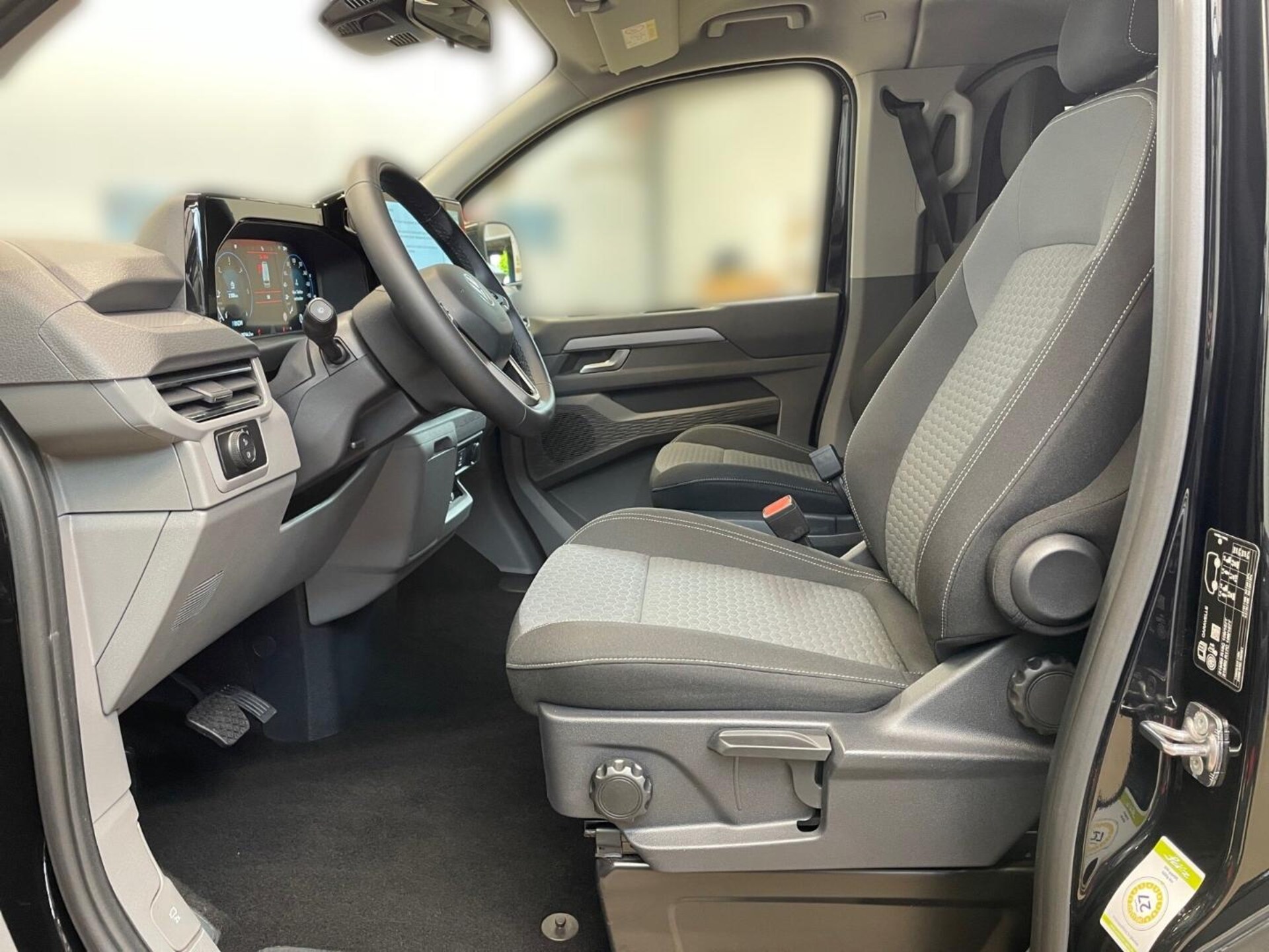 Volkswagen Caravelle Style
