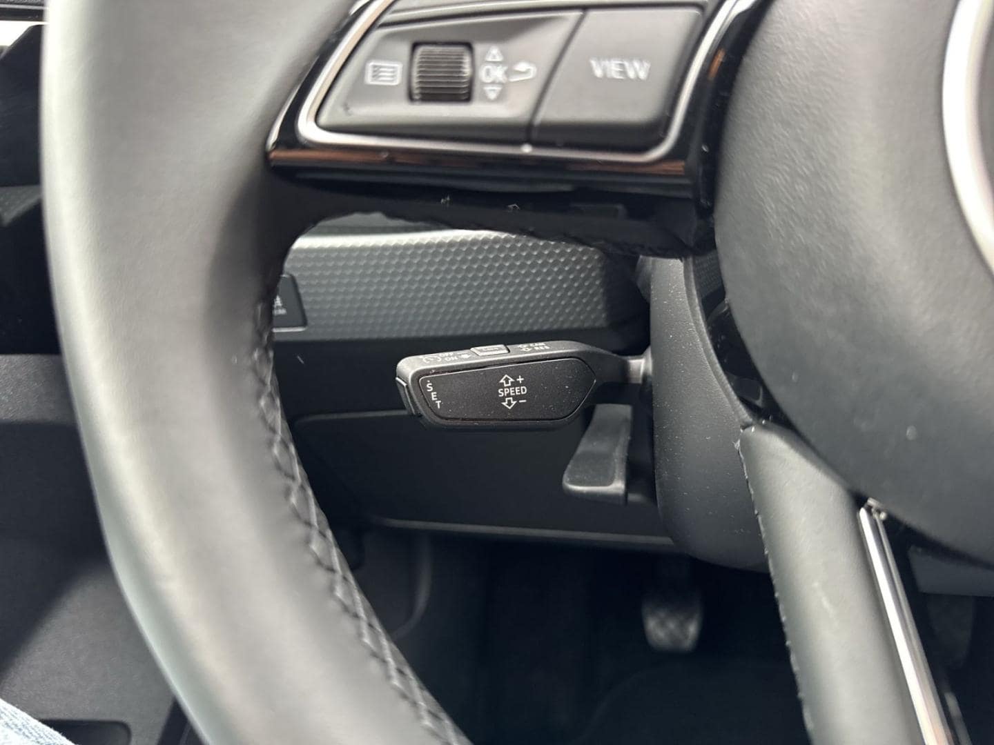 Bild über Audi A1 allstreet 30 TFSI Schaltgetriebe - für weitere Informationen kontaktieren Sie den Audi Partner