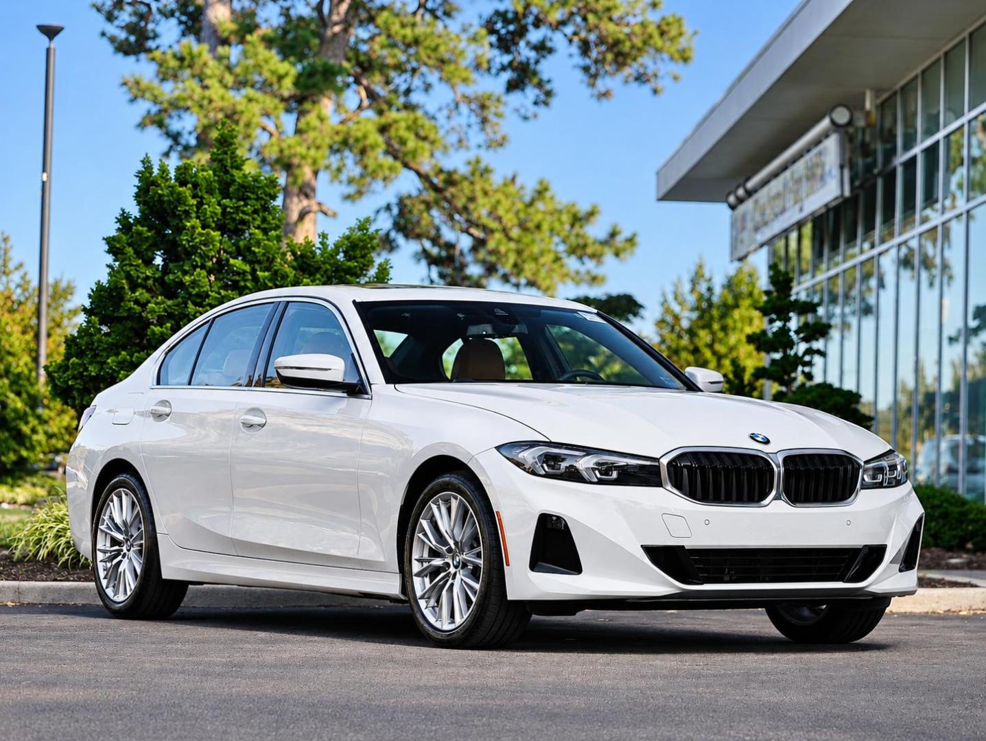 2024 BMW 330i