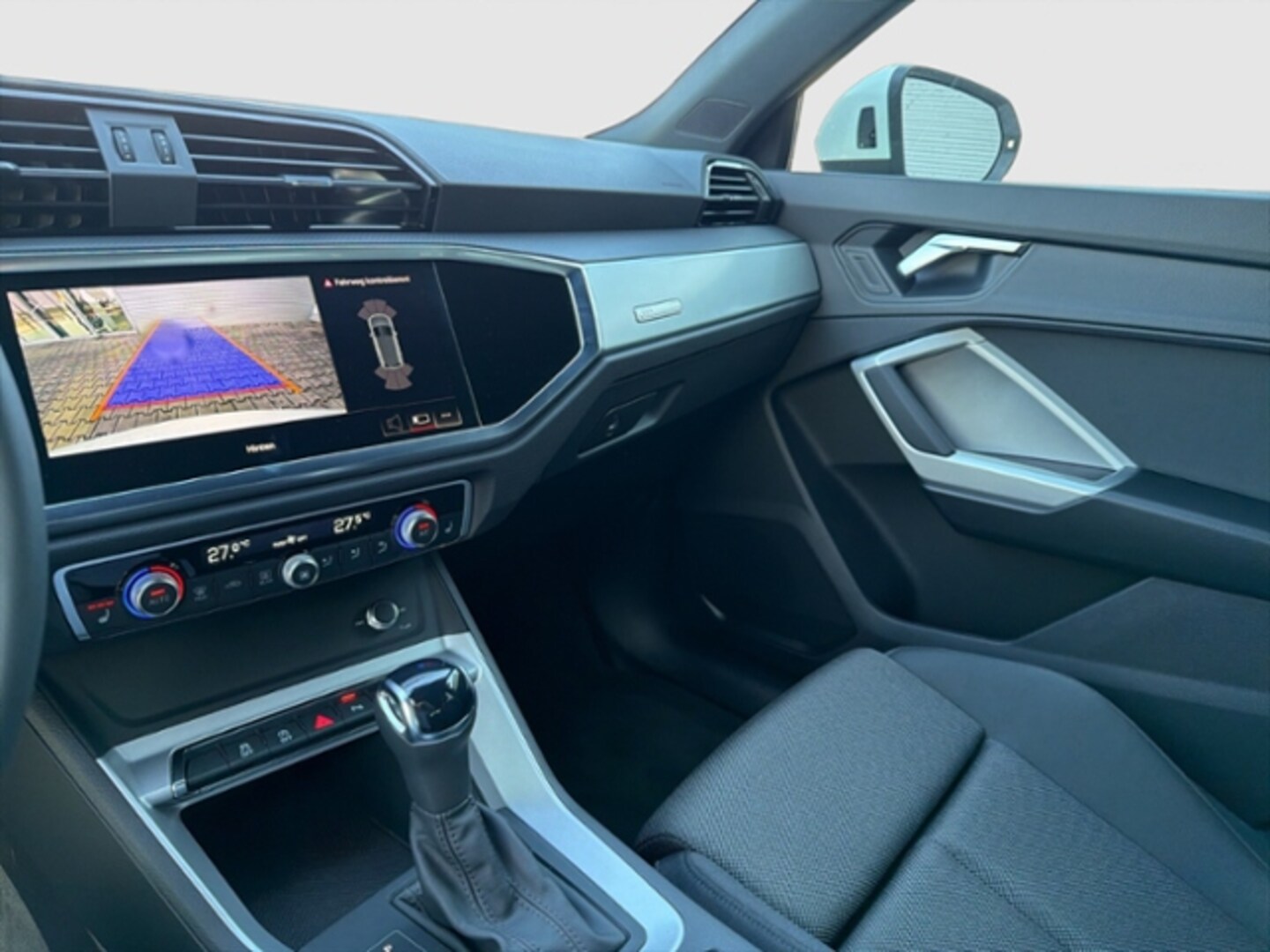 Bild über Audi Q3 TFSI 110 kW S tronic - für weitere Informationen kontaktieren Sie den Audi Partner