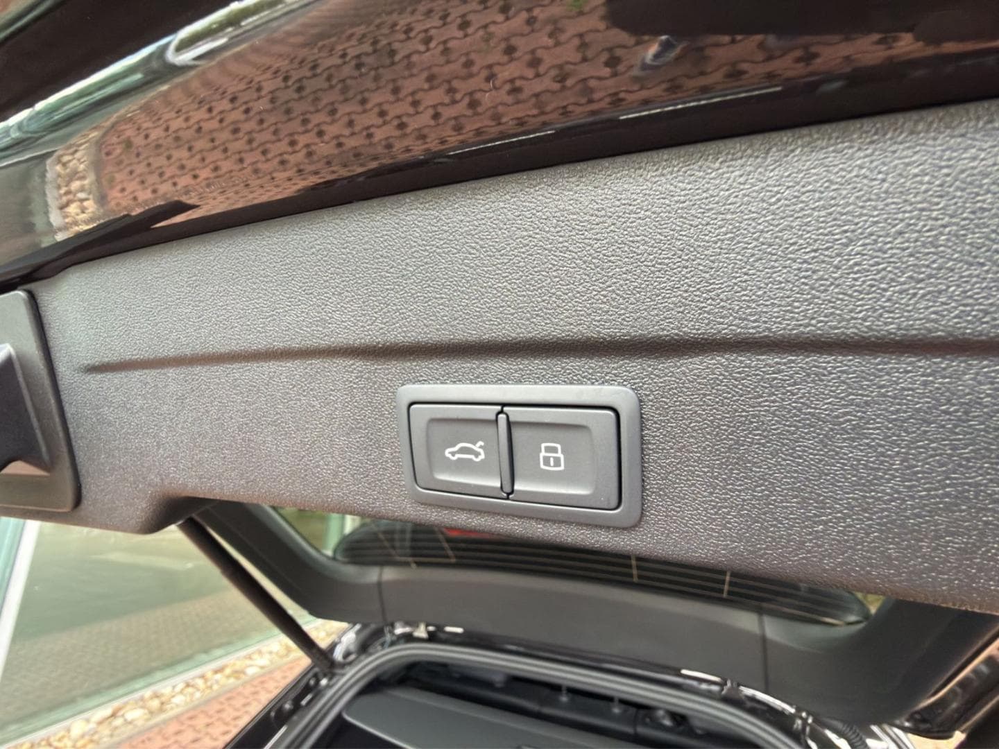 Bild über Audi A6 Avant edition one TDI quattro 220 kW S tronic - für weitere Informationen kontaktieren Sie den Audi Partner