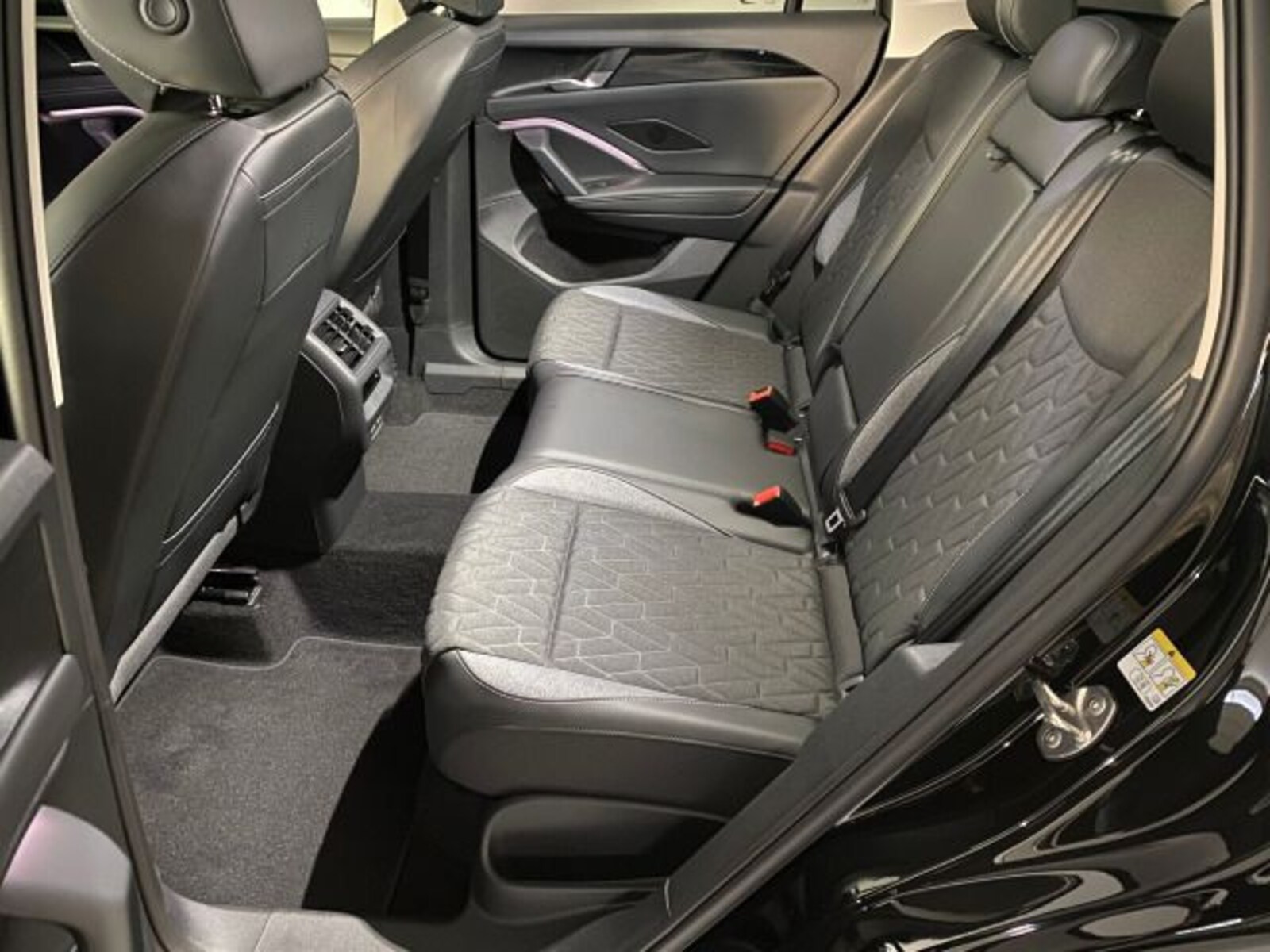 Volkswagen Tiguan – Bild 14