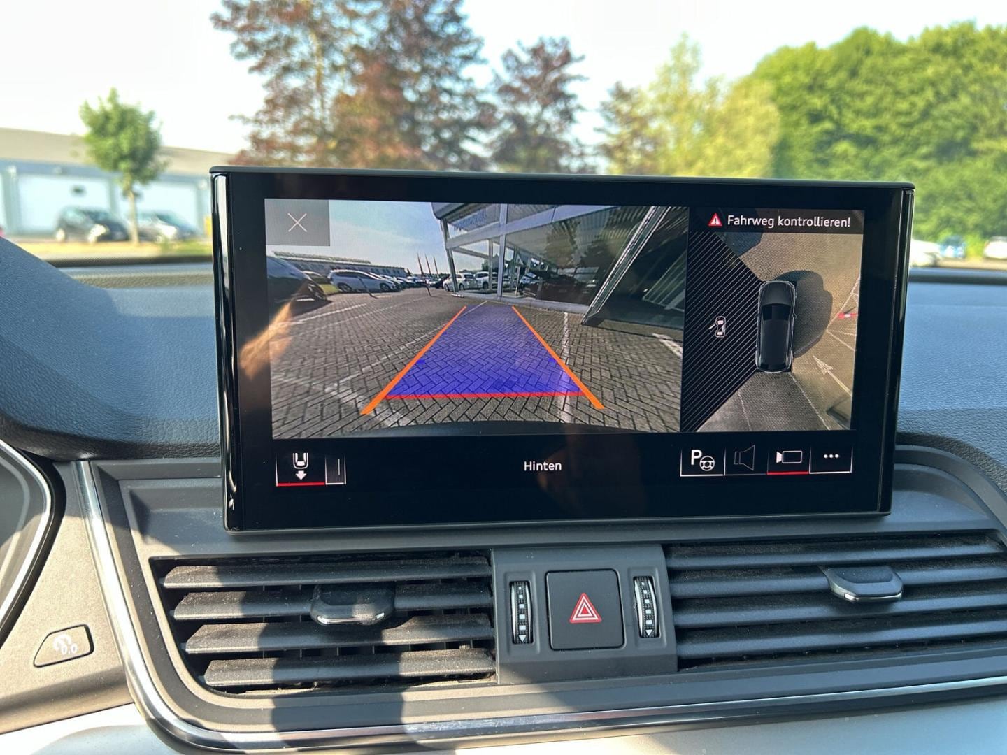 Bild über Audi Q5 40 TDI quattro S tronic - für weitere Informationen kontaktieren Sie den Audi Partner