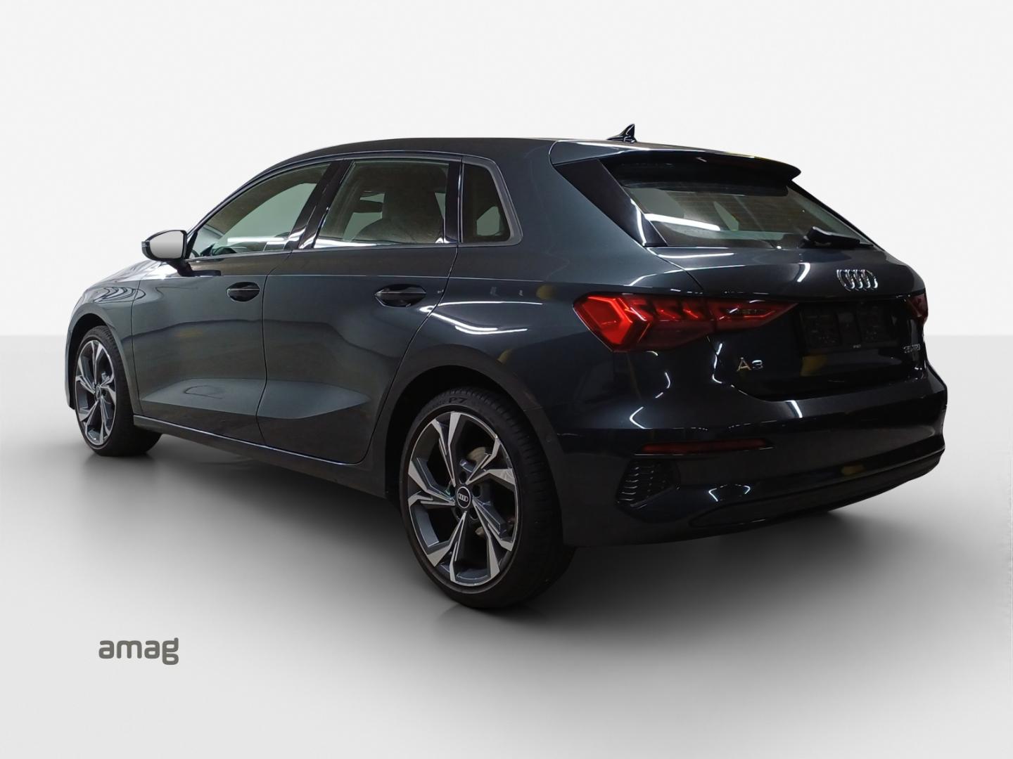 Image de Audi A3 Sportback Attraction 35 TFSI 110 kW (150 ch) S tronic - for more details contact your dealer