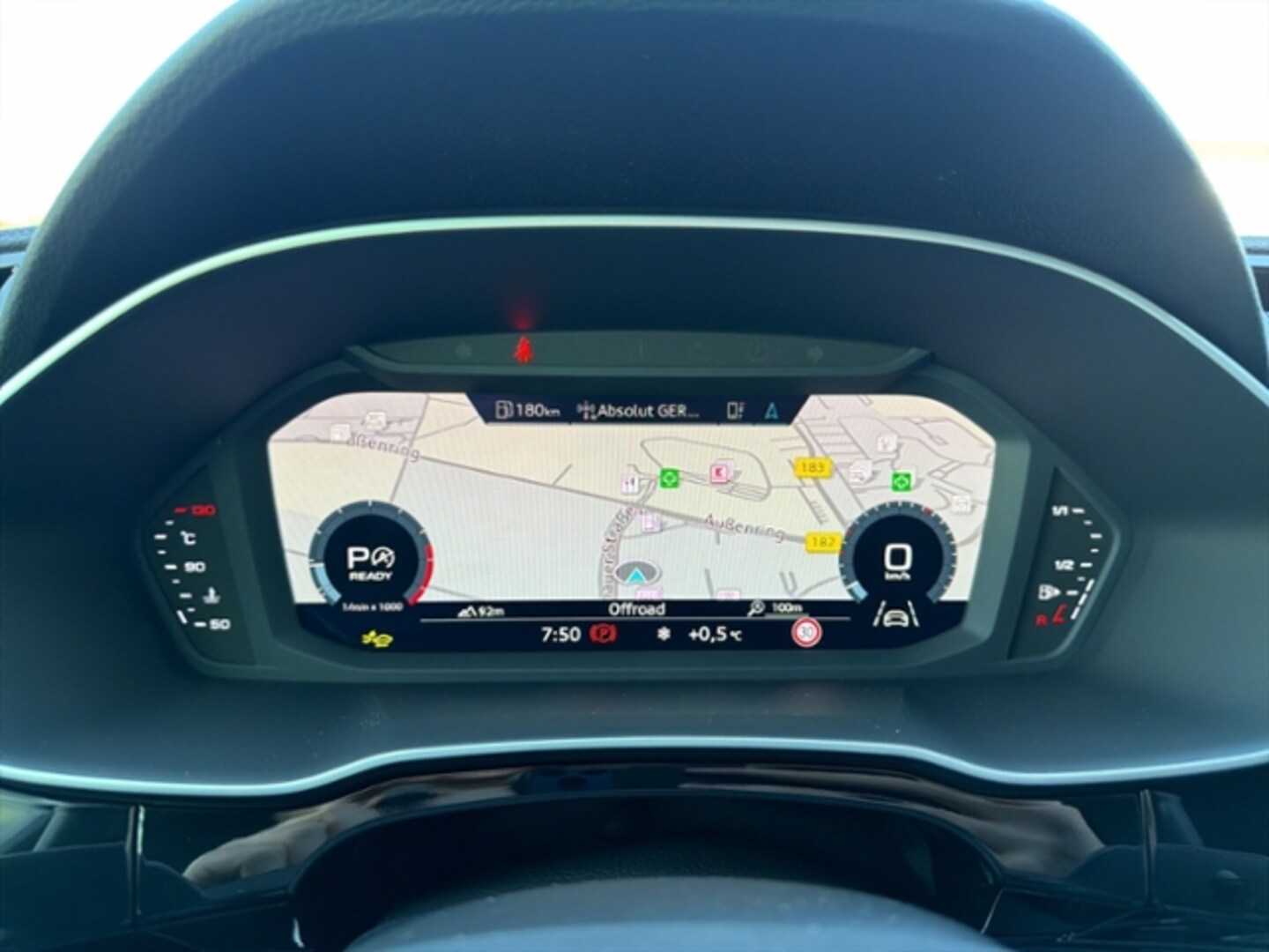 Bild über Audi Q3 TFSI 110 kW S tronic - für weitere Informationen kontaktieren Sie den Audi Partner