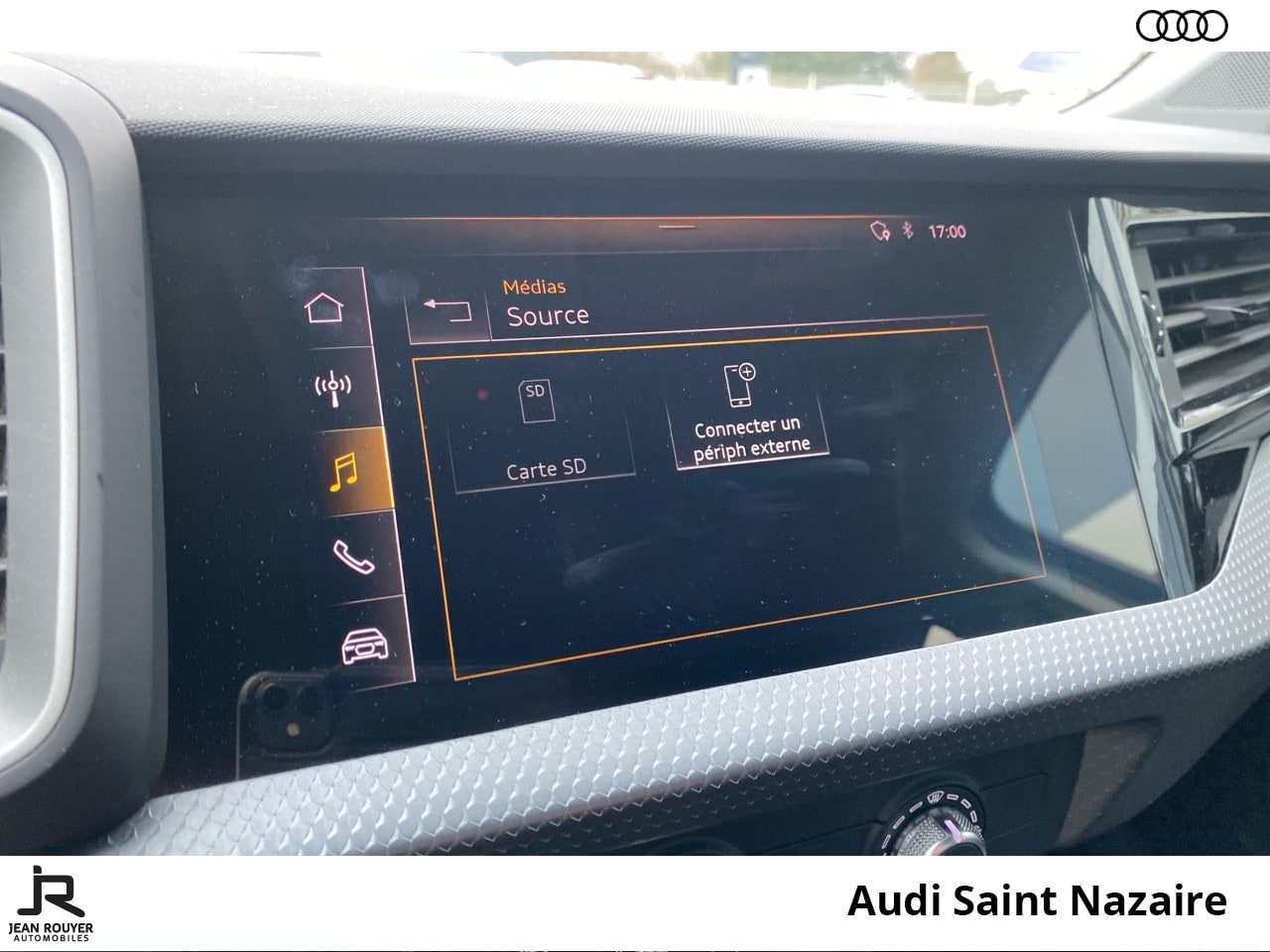 Image about Audi A1 citycarver Design 30 TFSI 85 kW (116 ch) 6 vitesses