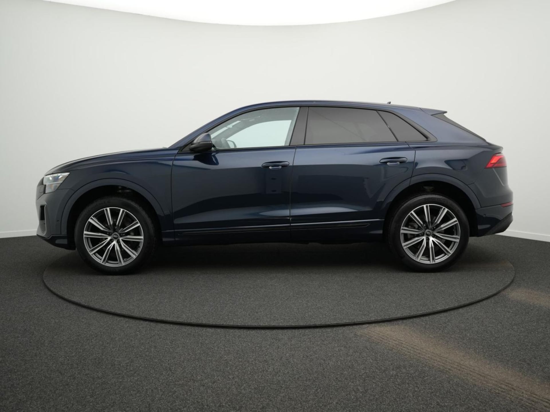 Audi Q8 SUV