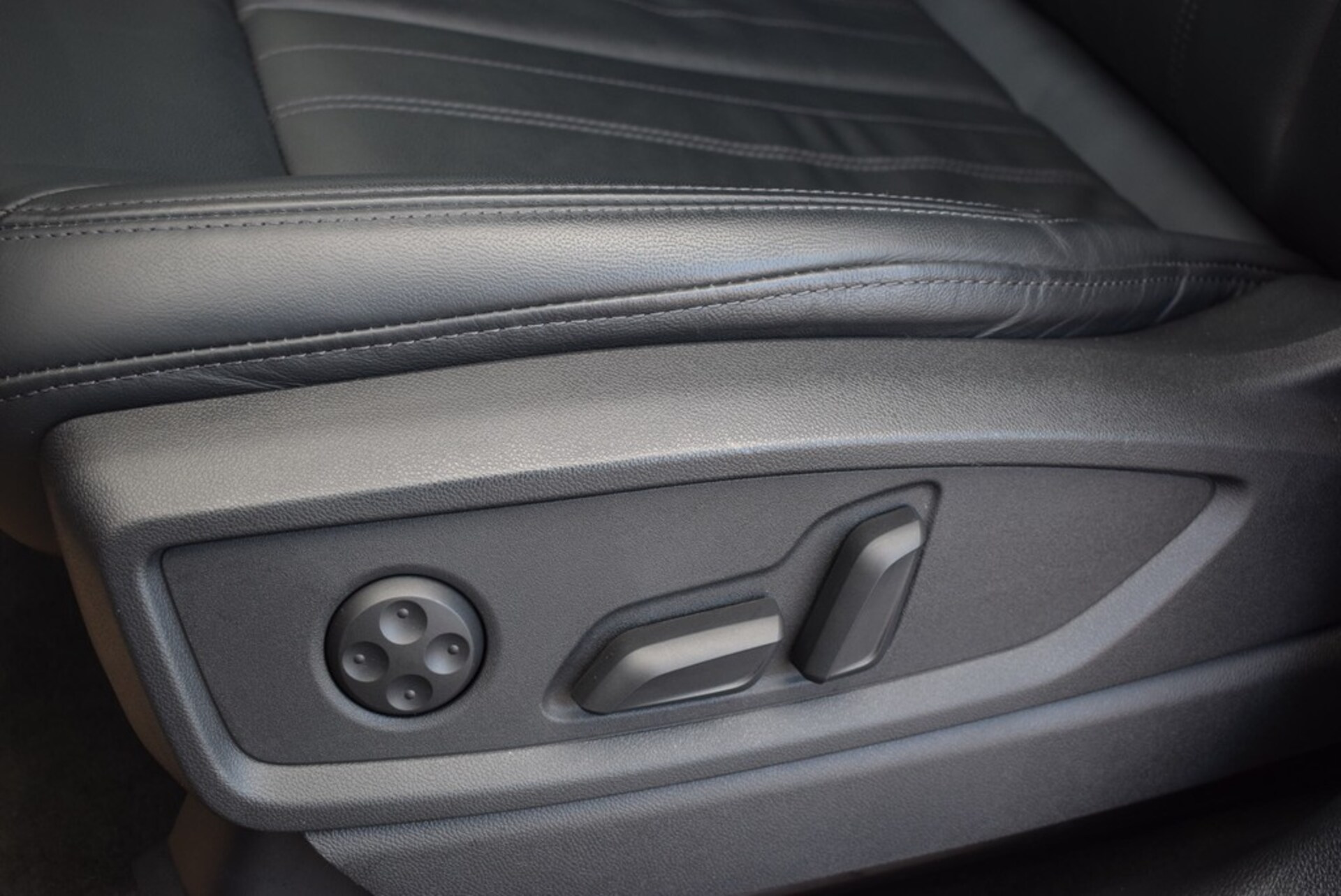 Audi Q5 SUV Advanced