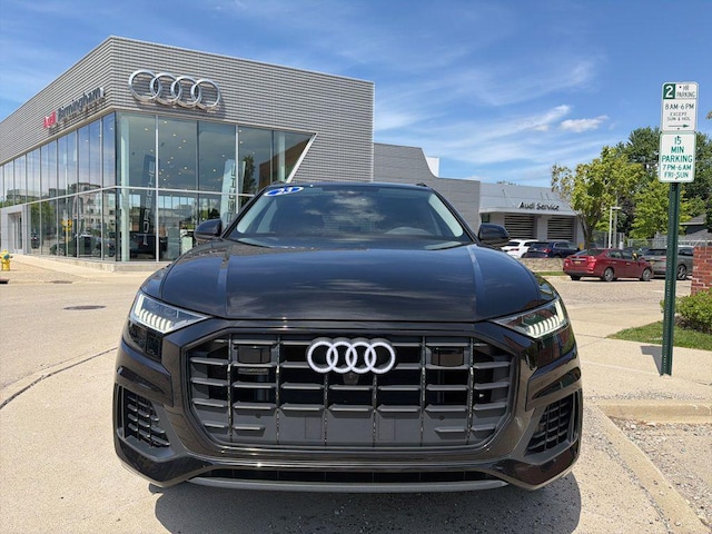 2023 Audi Q8