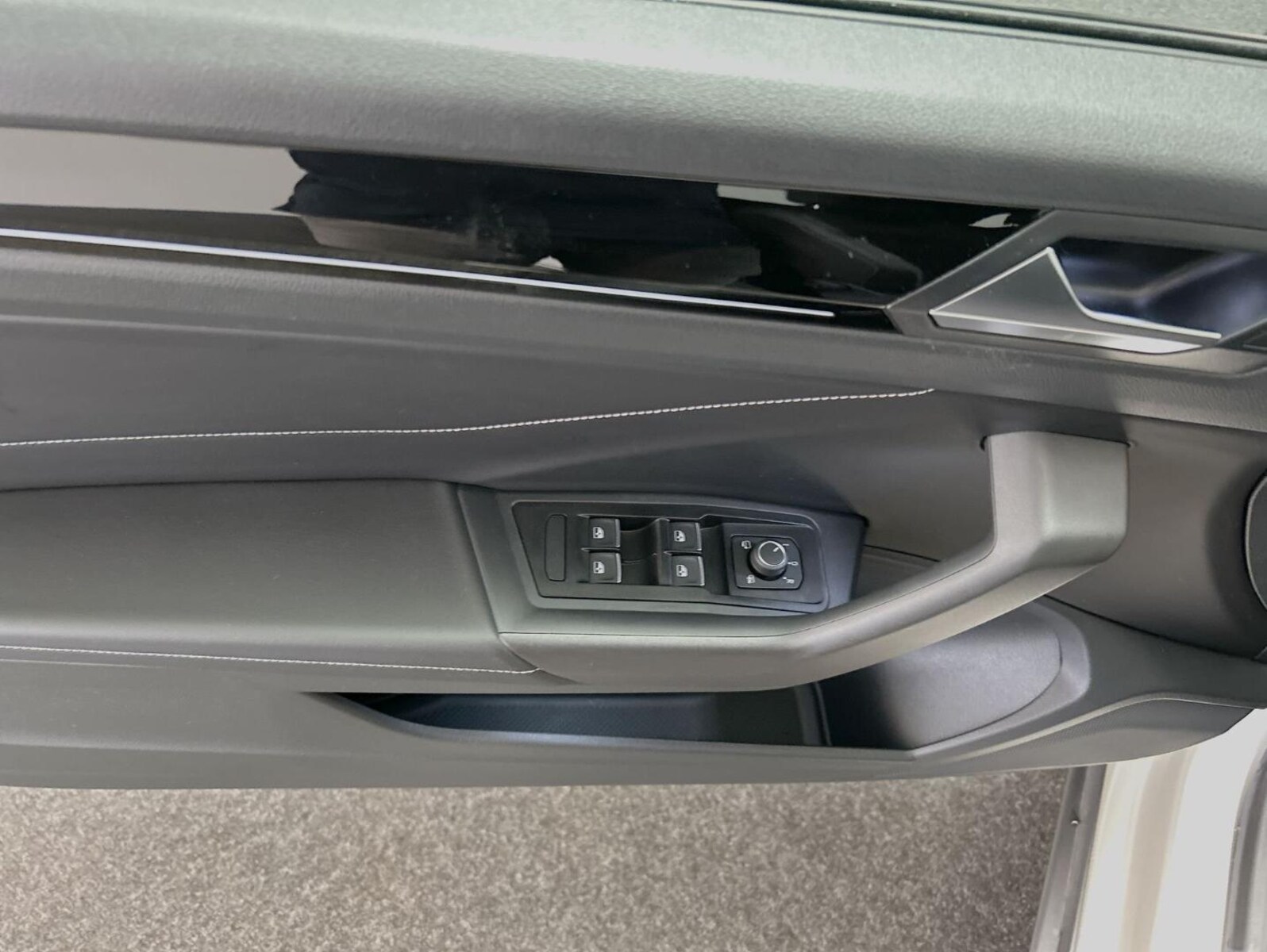 Volkswagen T-Roc Cabriolet – Bild 13
