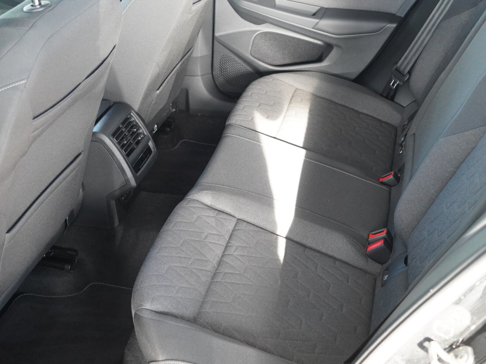 Volkswagen Golf – Bild 10