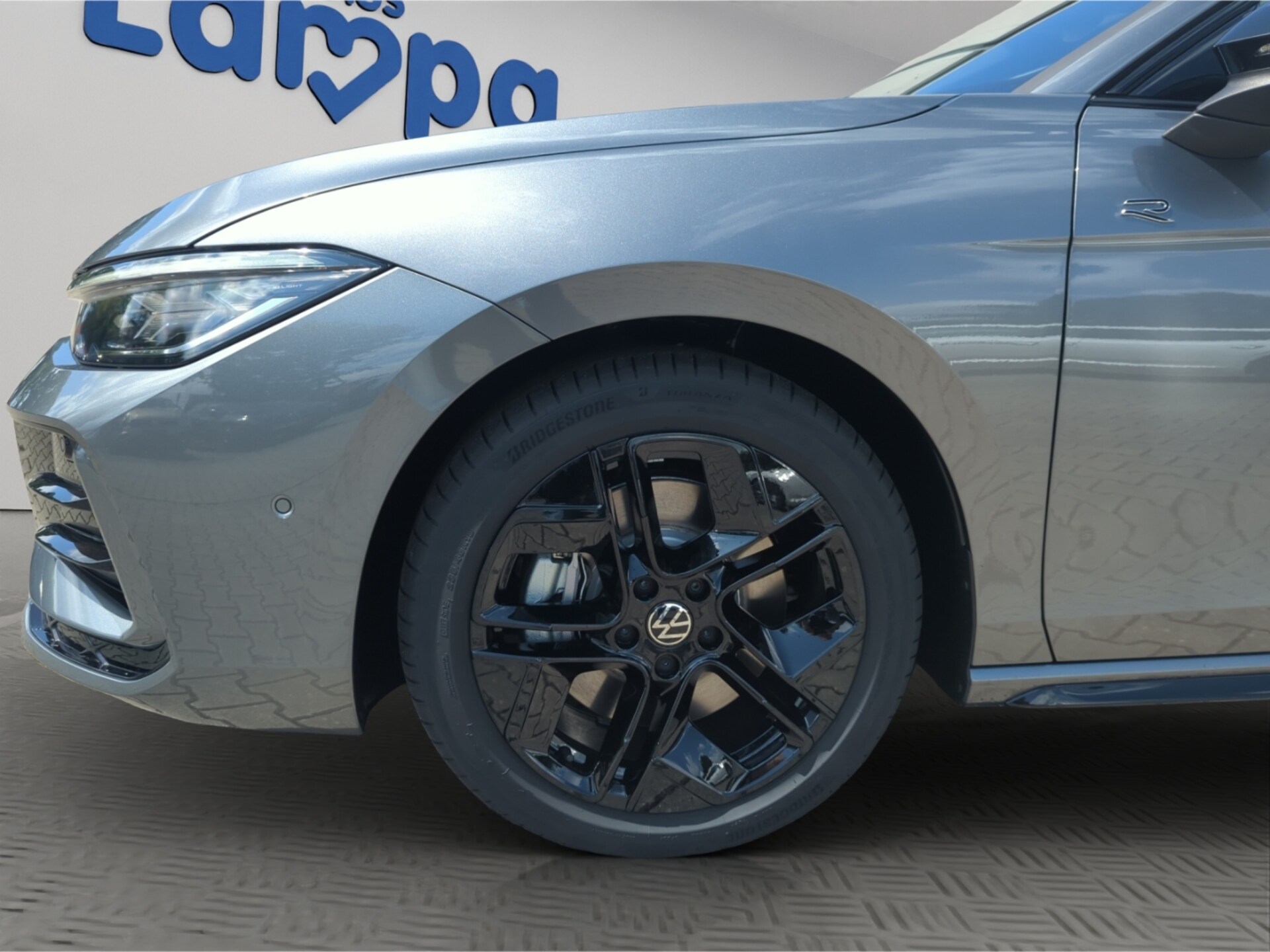 Volkswagen Passat R-Line