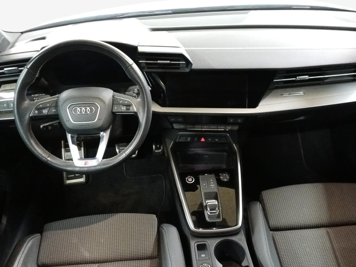 Image de Audi A3 Sportback Attraction 35 TFSI 110 kW (150 ch) S tronic - for more details contact your dealer