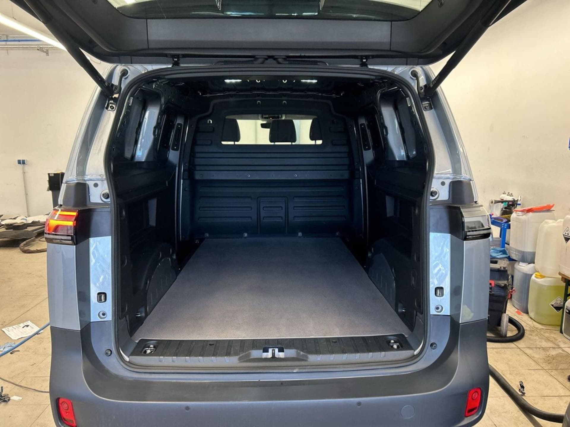Volkswagen ID. Buzz Cargo Basis-Modell