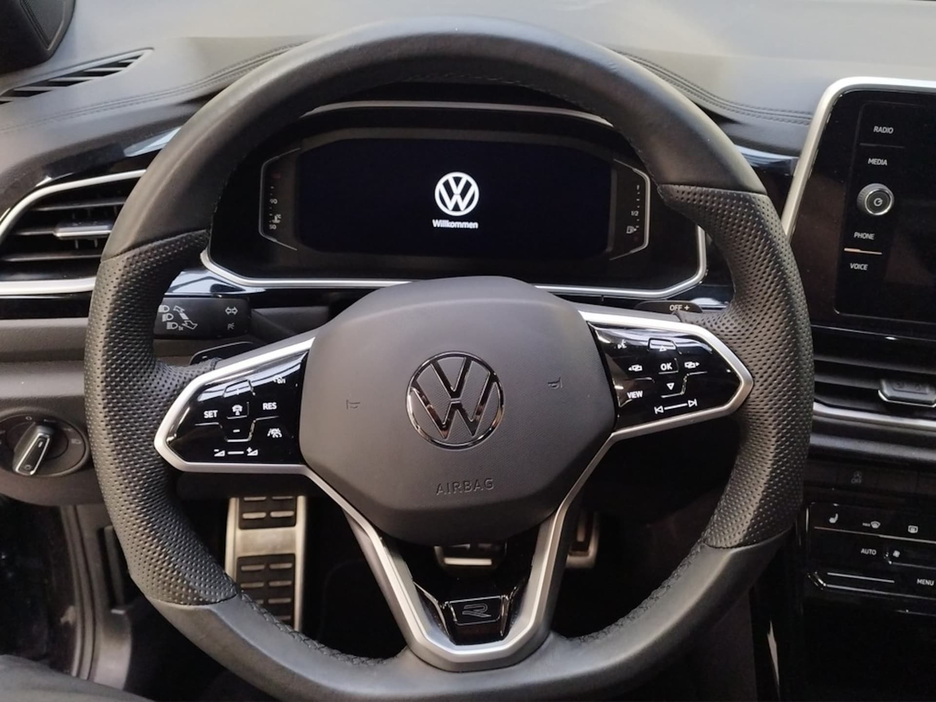 Volkswagen T-Roc R-Line