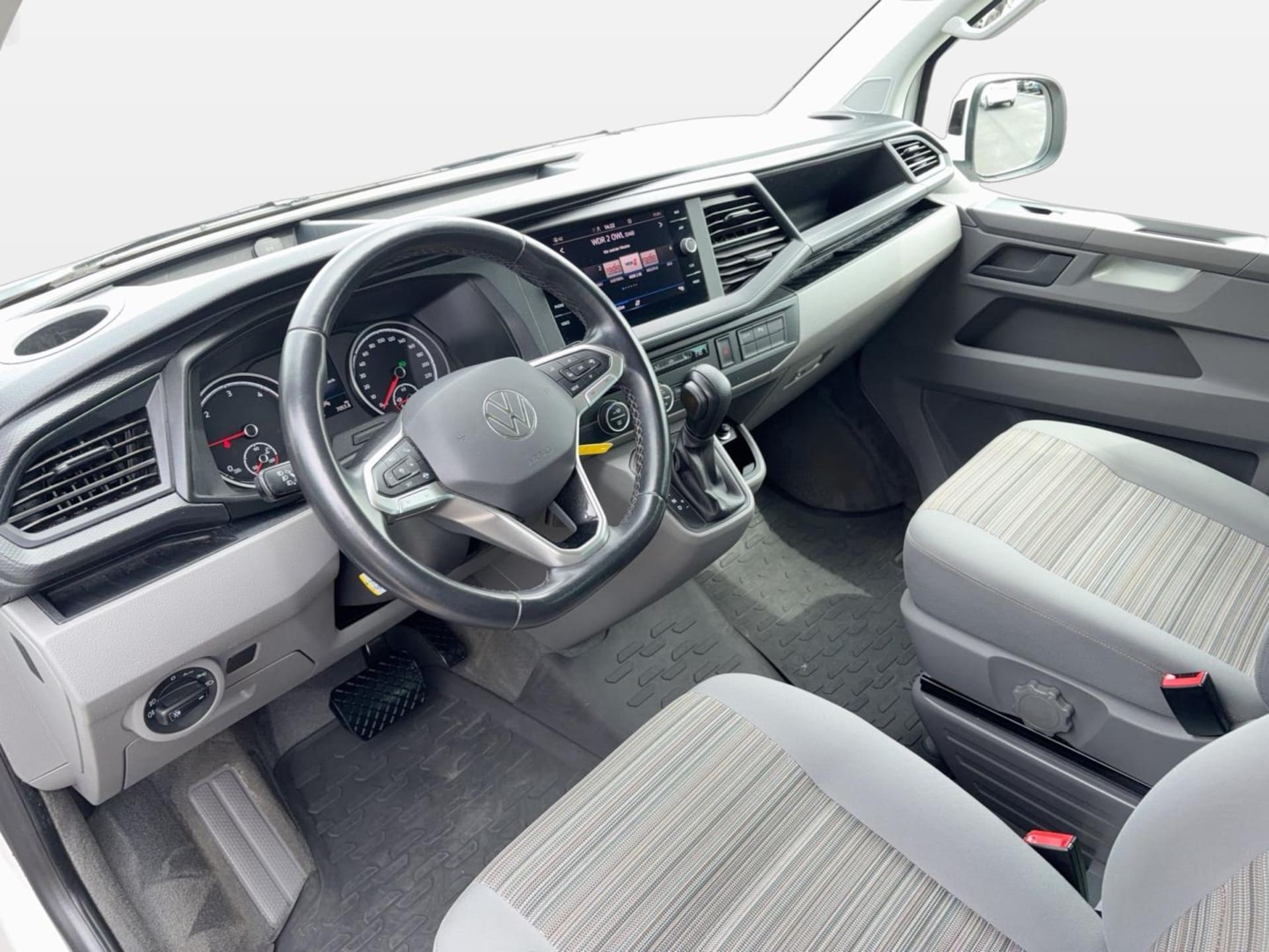 Volkswagen T6.1 California Beach