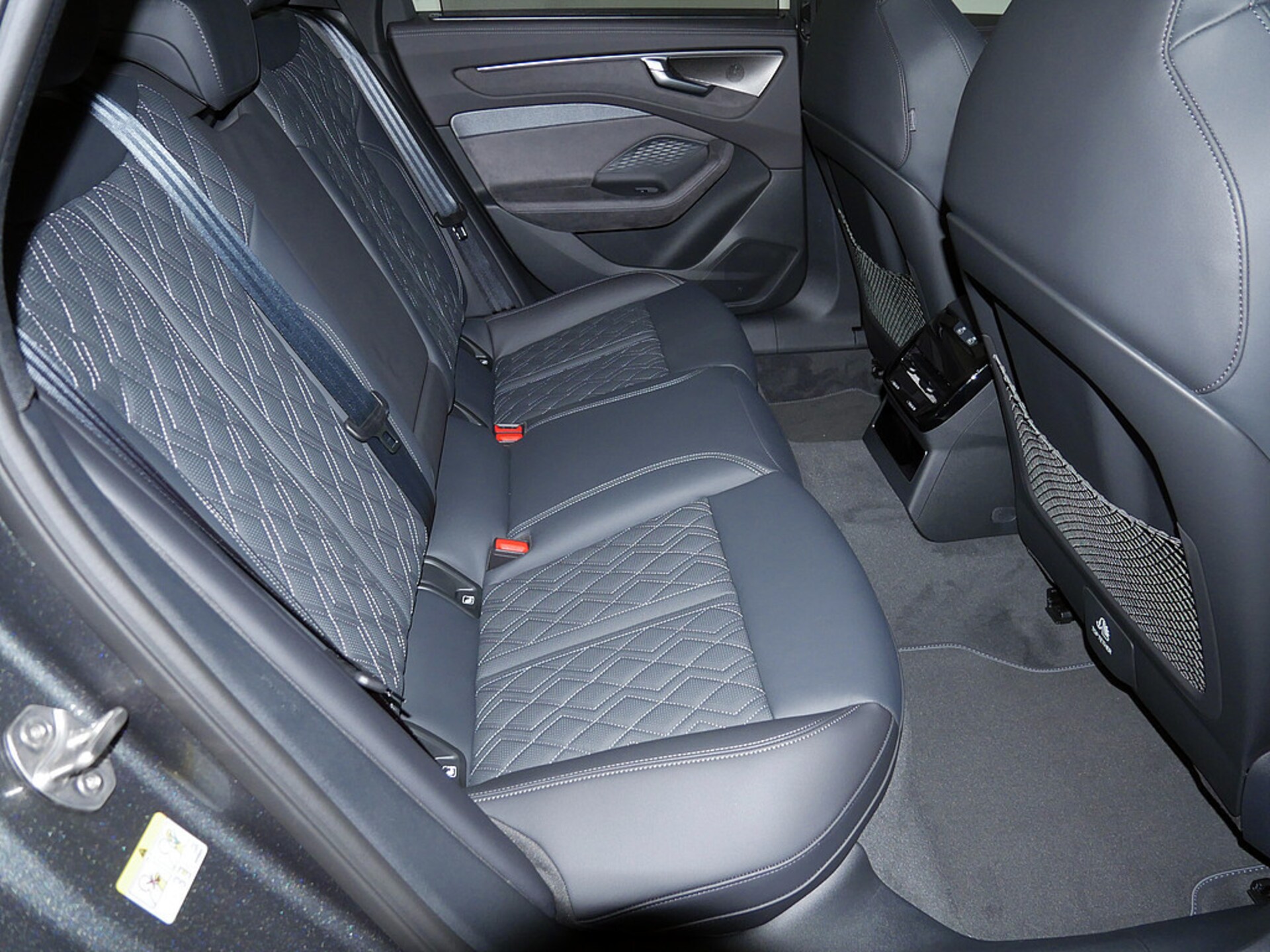 Audi A6 Limousine