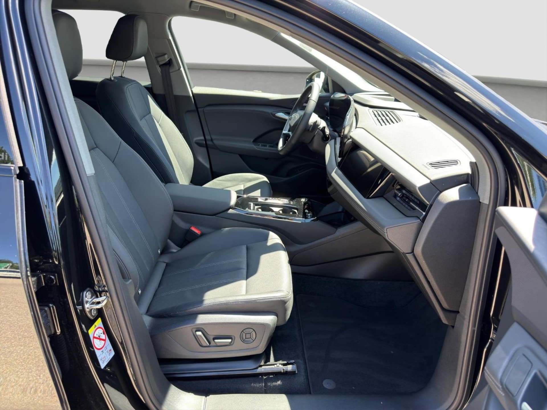 Audi Q6 SUV e-tron