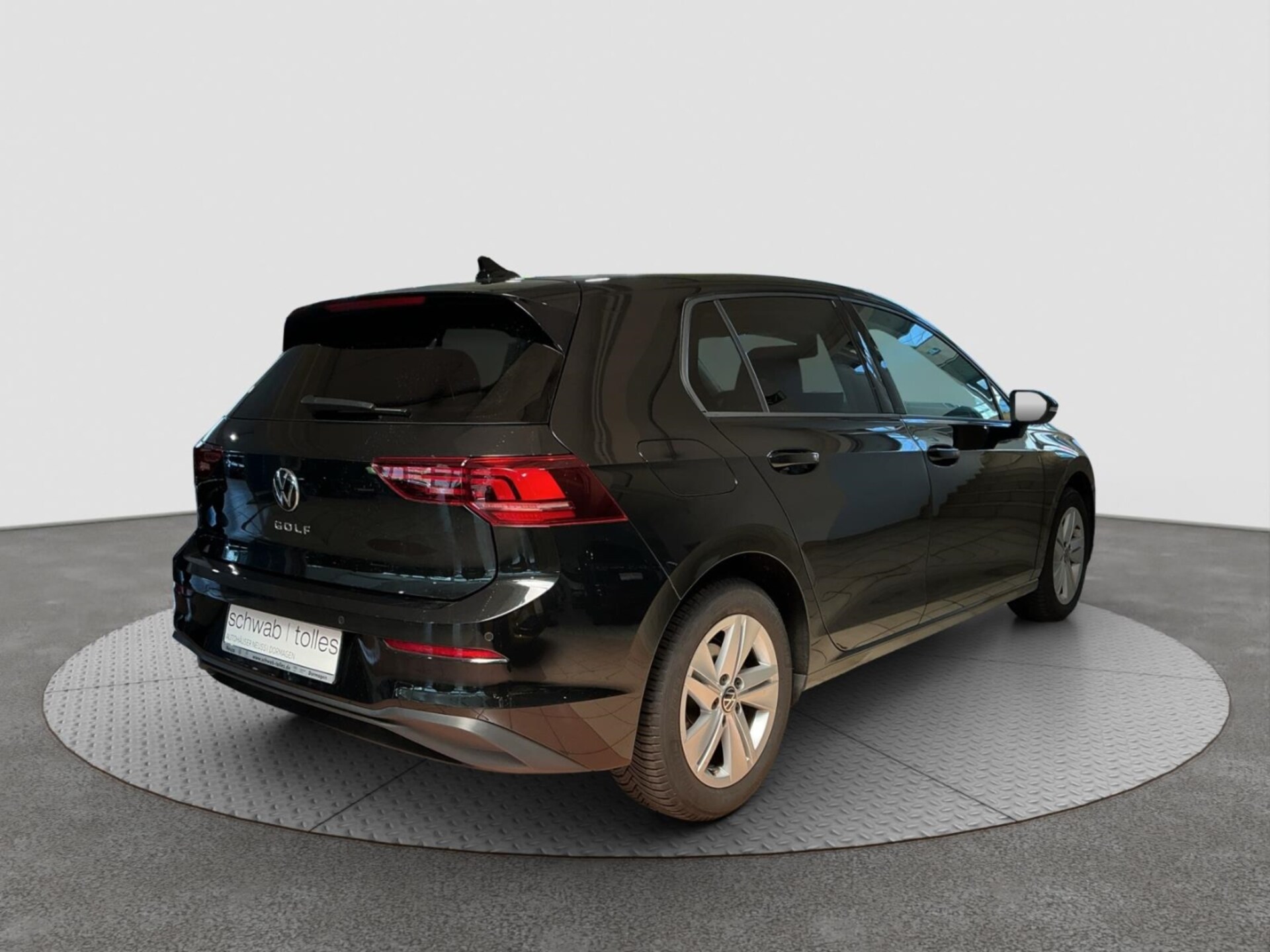 Volkswagen Golf Life