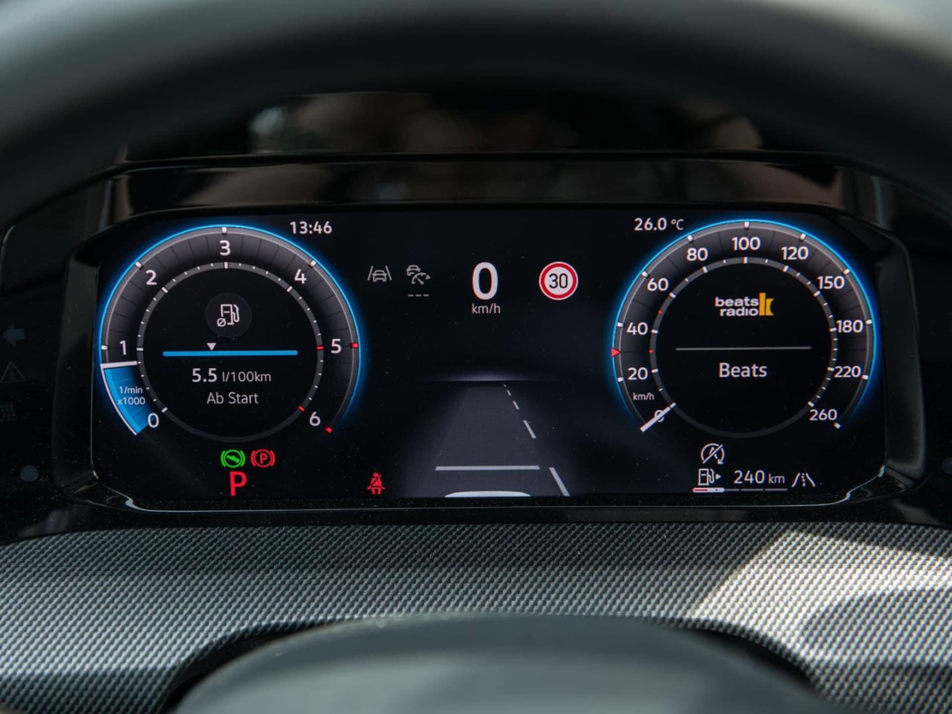 Volkswagen Golf R-Line