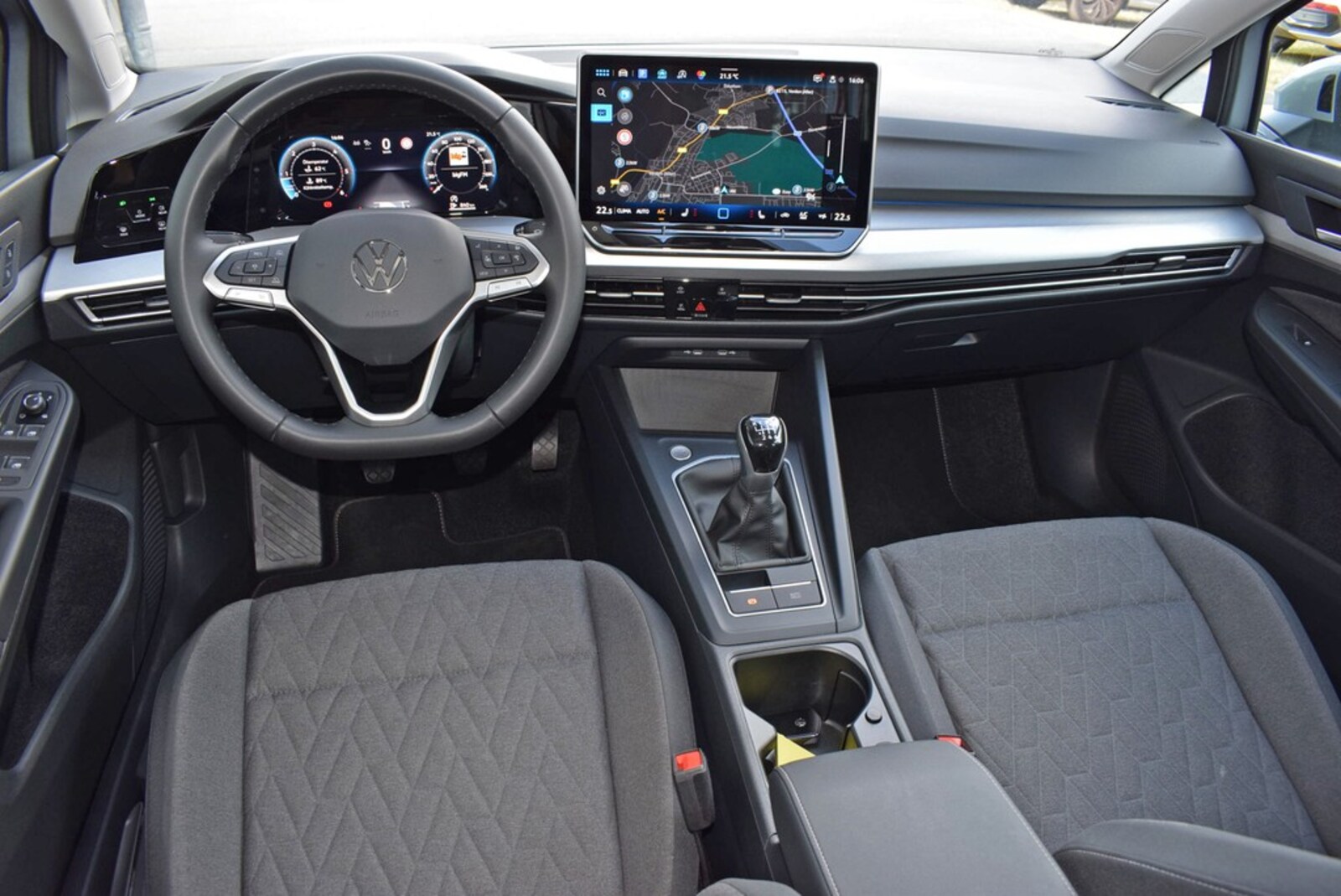 Volkswagen Golf – Bild 2