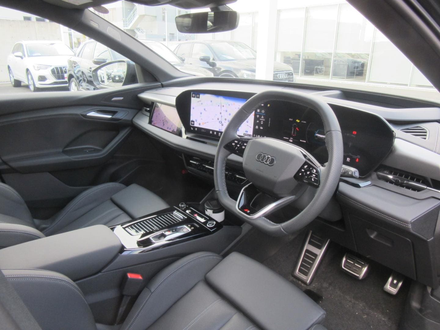 Audi Q6 SUV e-tron quattro advanced for more details contact your dealer
